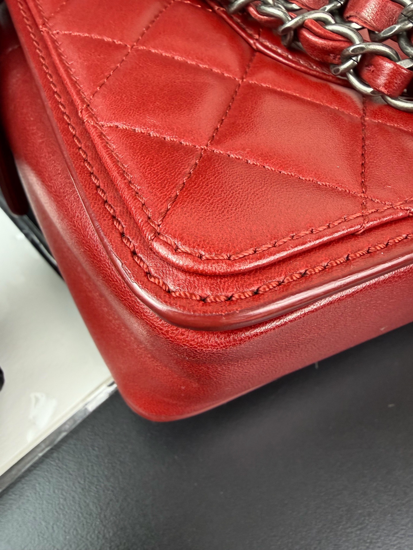 【預訂貨品】Chanel CF系列紅色羊皮郵差包