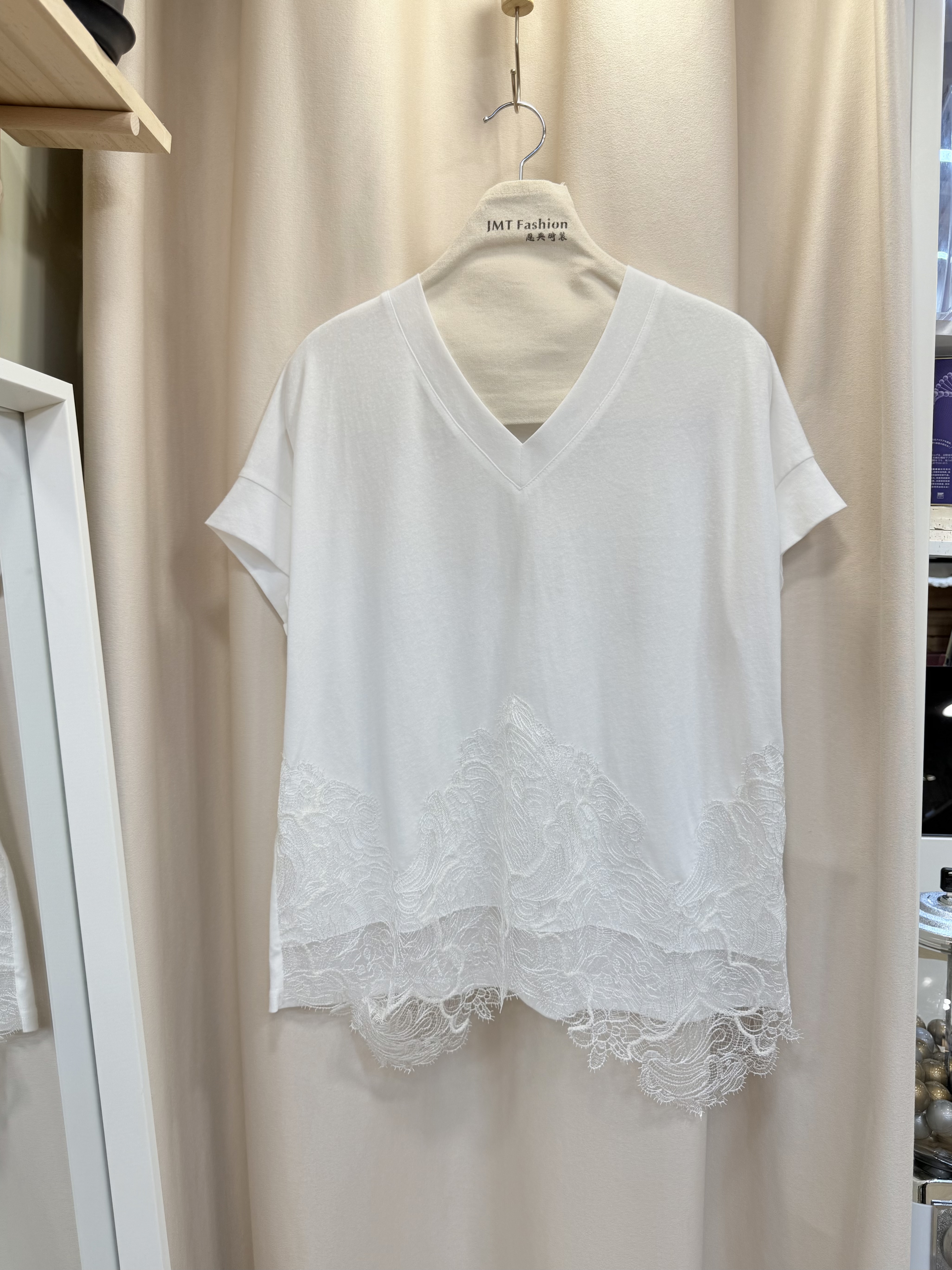 歐洲V領Lace腳Tee  M949 MPL6327274