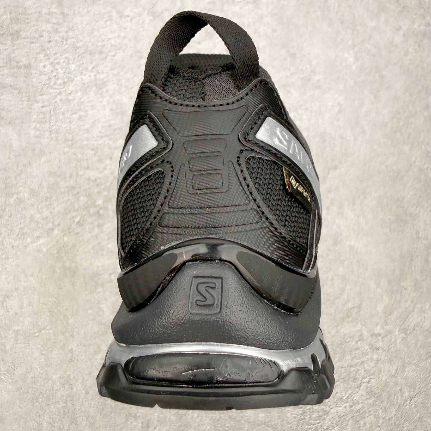 Salomon XA PRO 3D V9 GORE-TEX