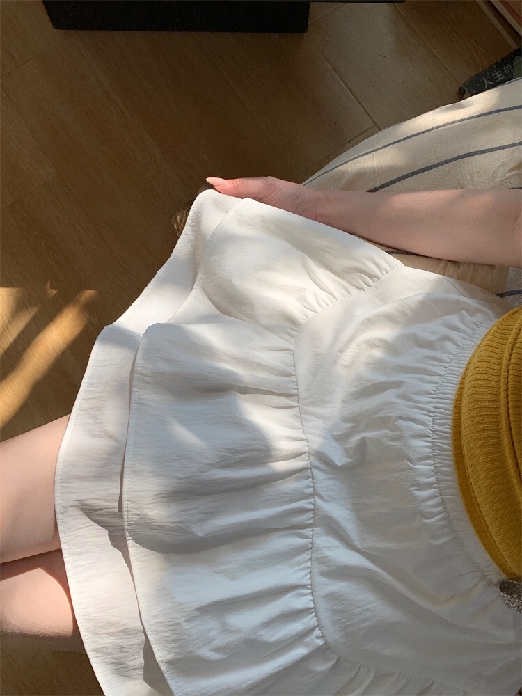 B302(5388) 韩版甜美风波浪线双层荷叶蛋糕层黑白短裙