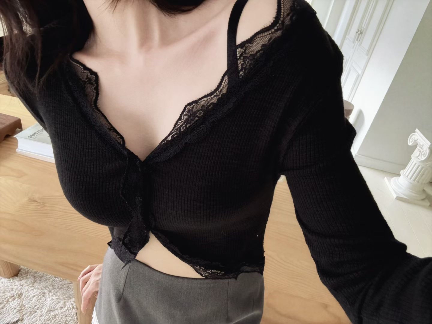 韓國高質料Lacy荷葉邊邊外套