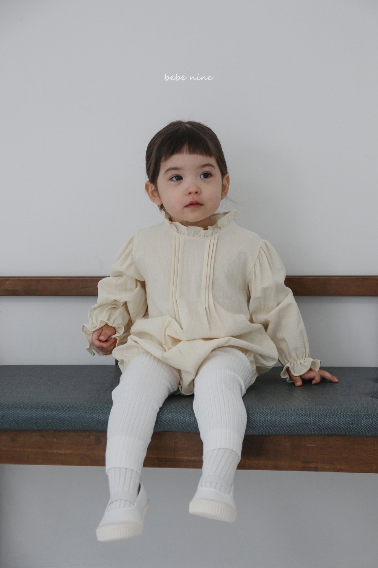 🌸預訂 韓國直送🌸🇰🇷Bebenine兩色摺紋花邊領長袖包屁衣