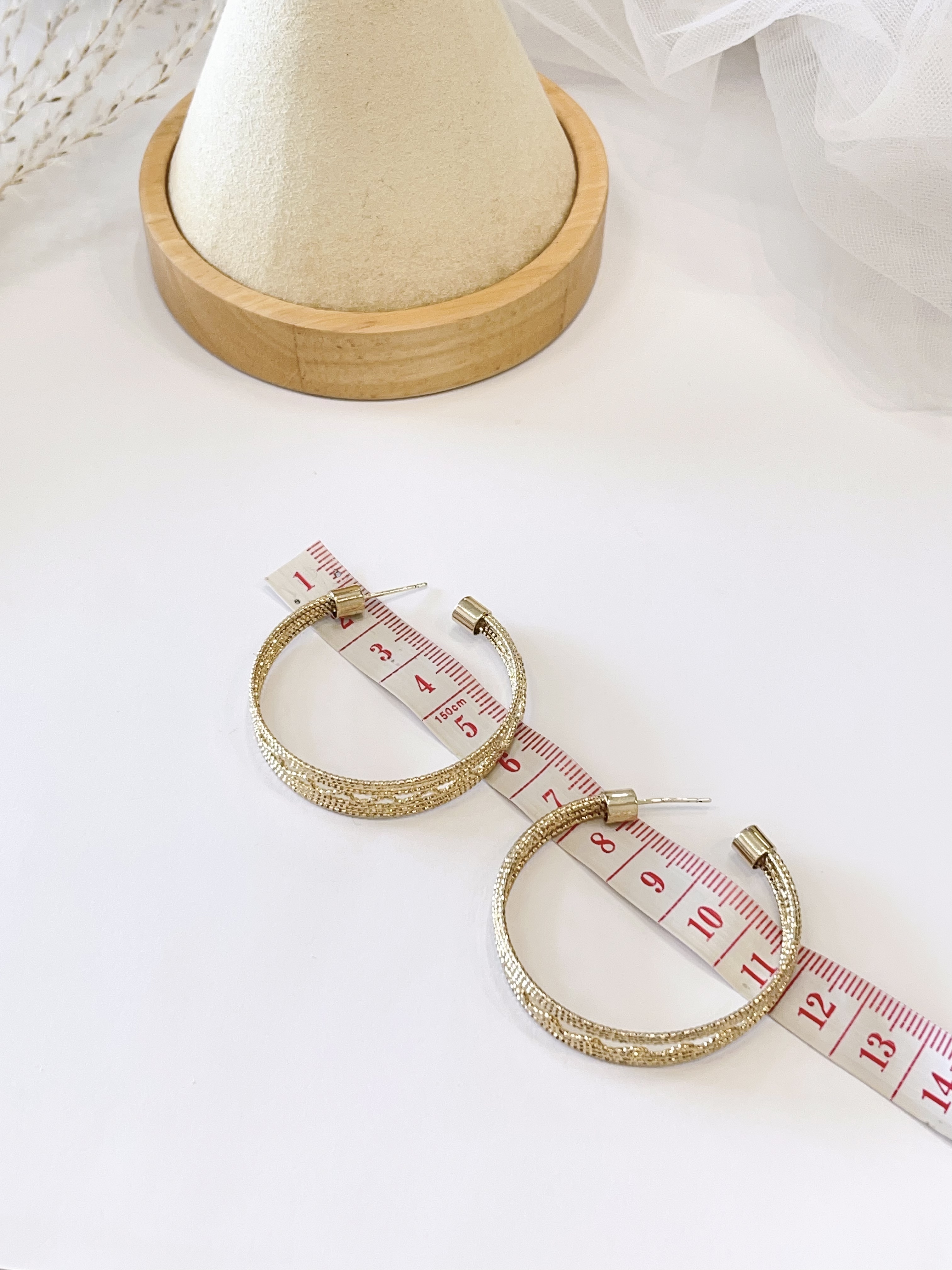 中间小波浪设计C字耳环