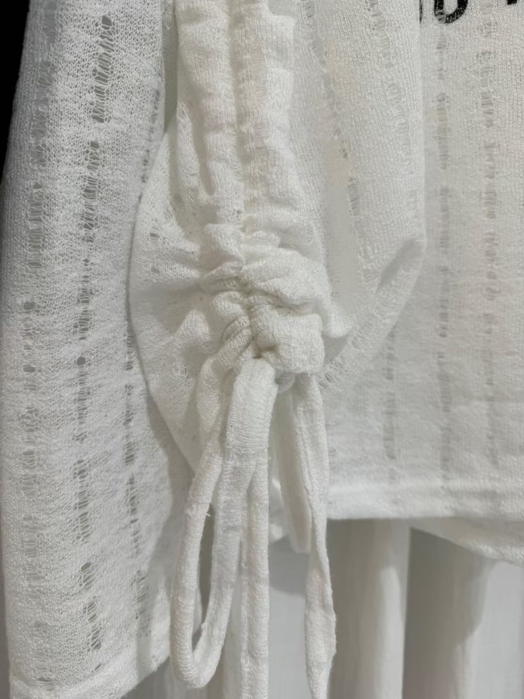 針織英文字側束Top