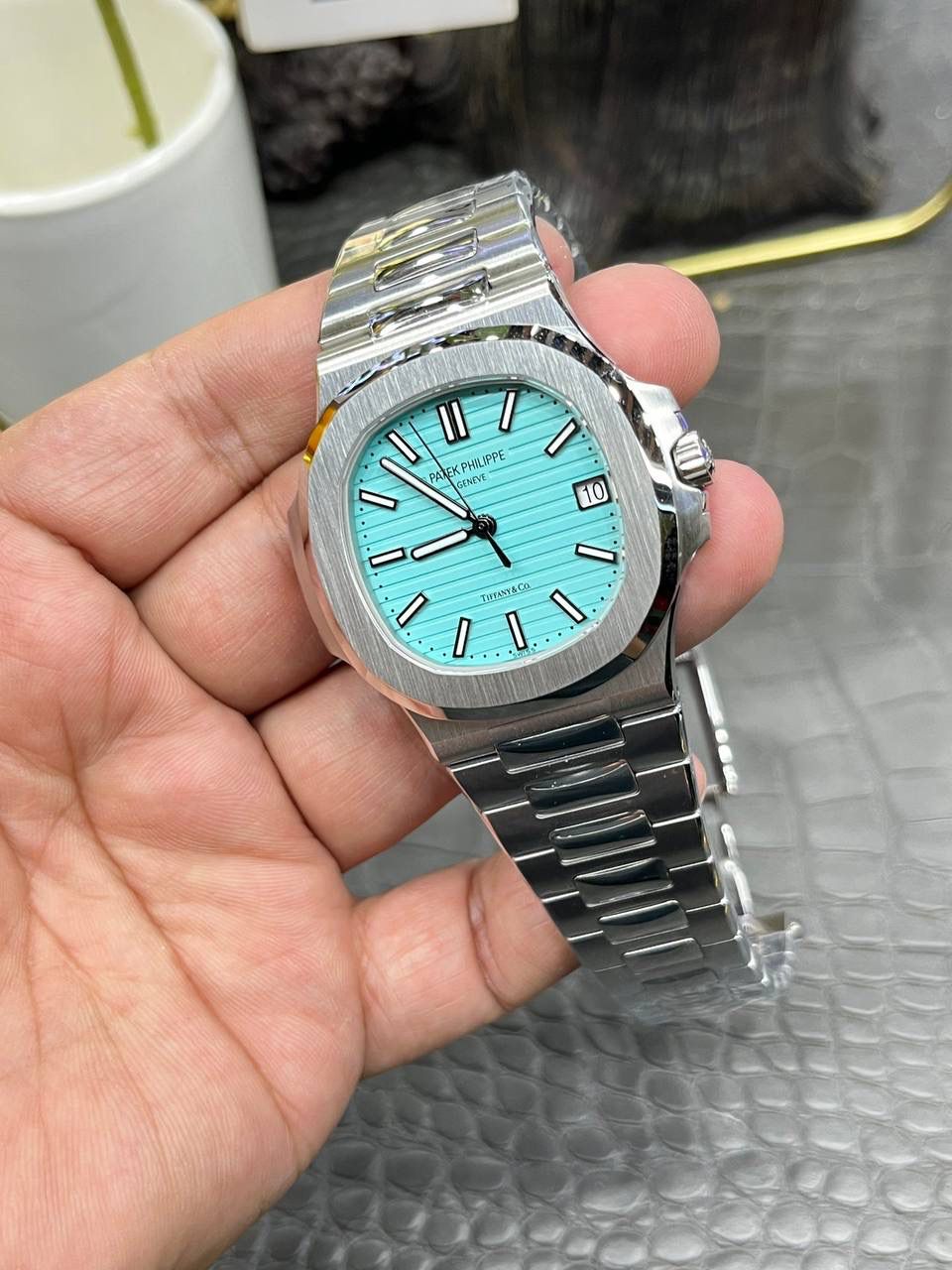 百达翡丽鹦鹉螺5711蒂芙尼系列/40mm*8.3mm/搭载Cal.324全自动一体机芯😍💯🤍