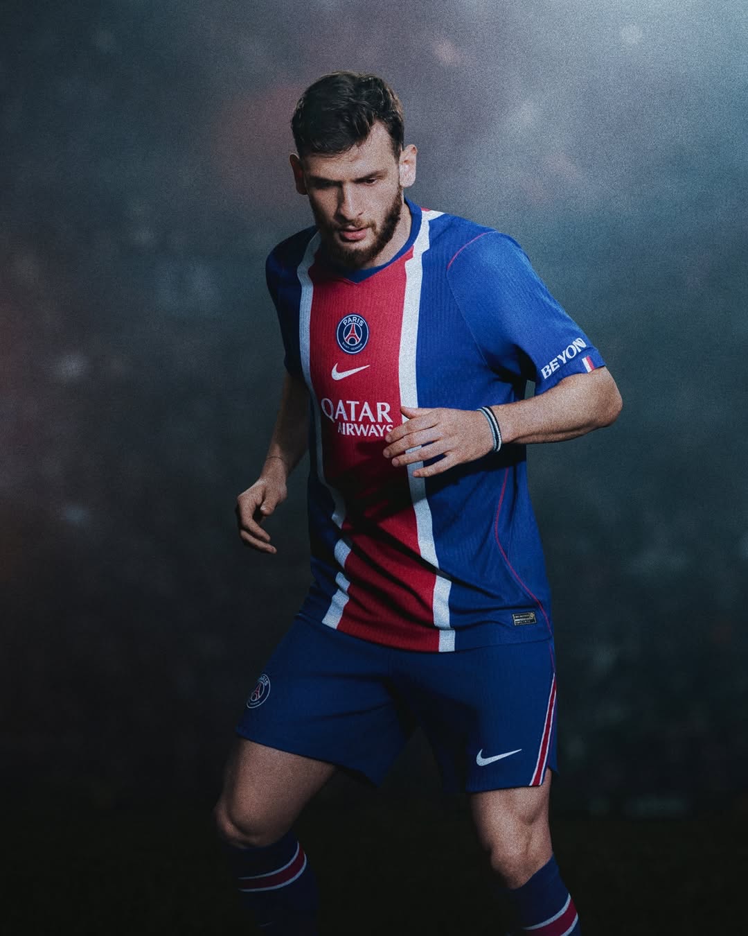 Nike PSG 巴黎聖日門 2026-27 主場球員版球衣 (可加印字章) II2732
