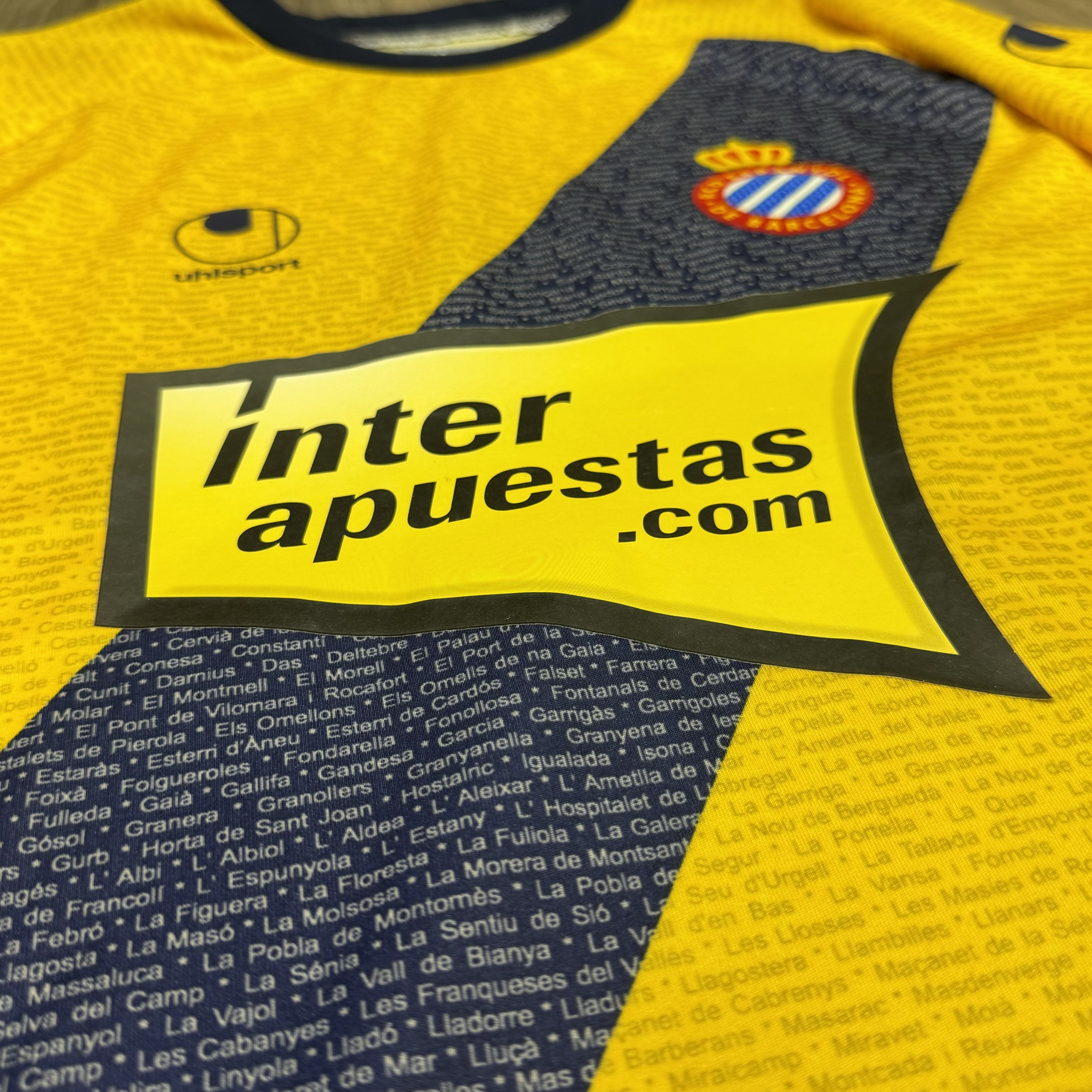 Espanyol 09/10 away shirt
