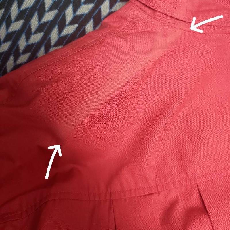Rare! Vintage Japanese 1980s Shoulder-Padded Red Trench Coat (MT1612-2)