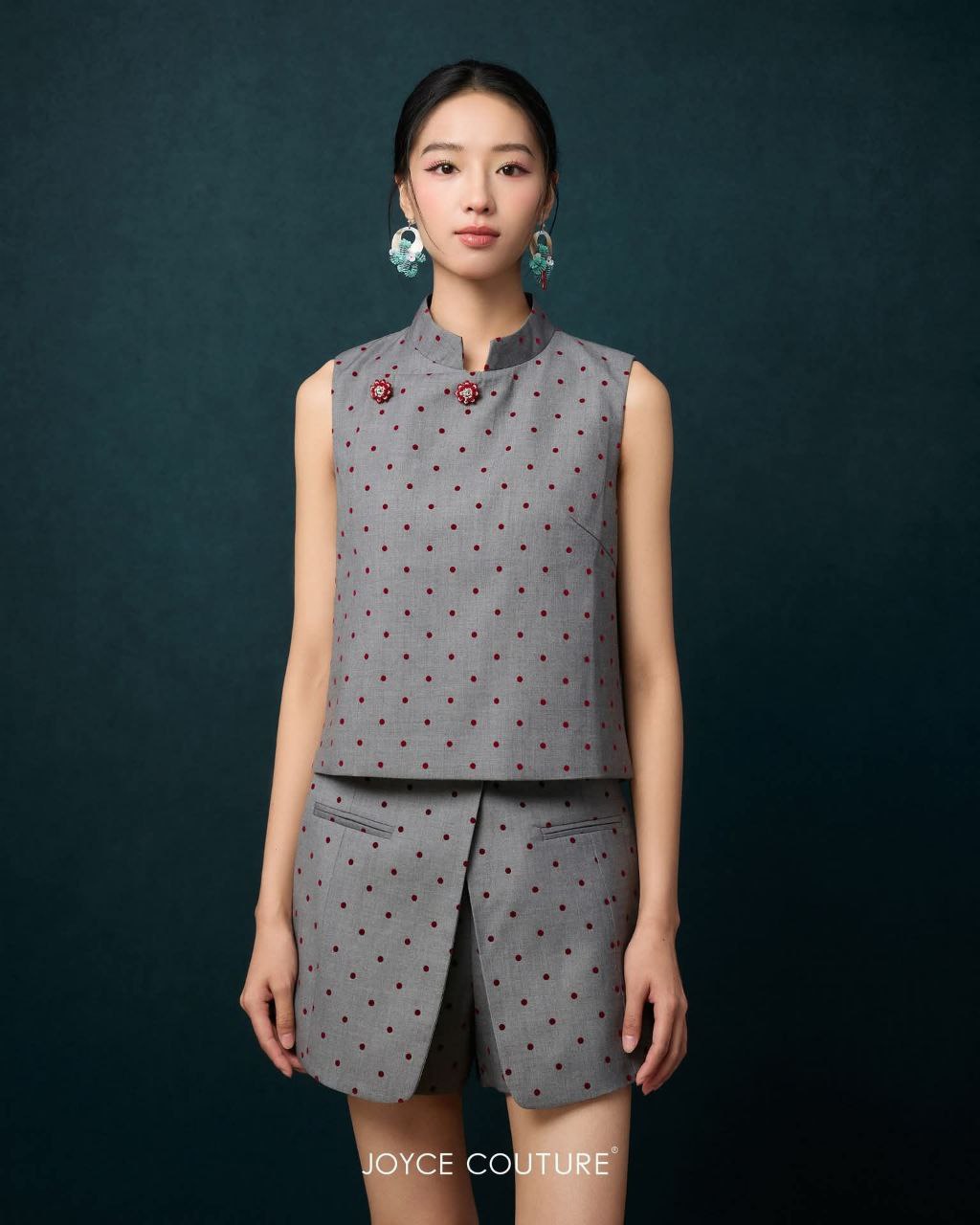 串珠纽扣立领上衣 T0180