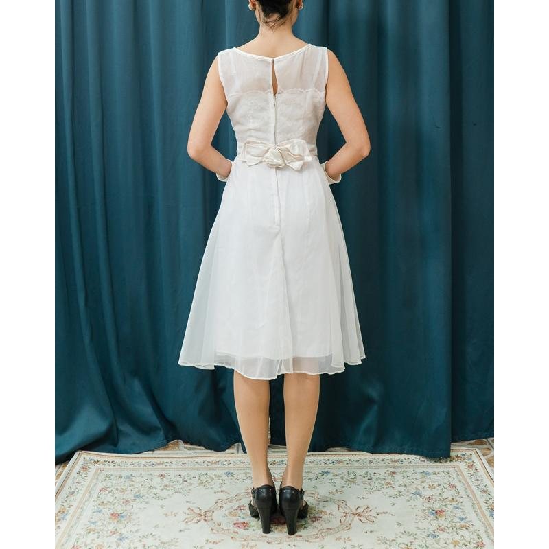 RARE! Vintage 1960s White Day Dress / 60s Wedding Dress with Veil from Canada(MT1228)