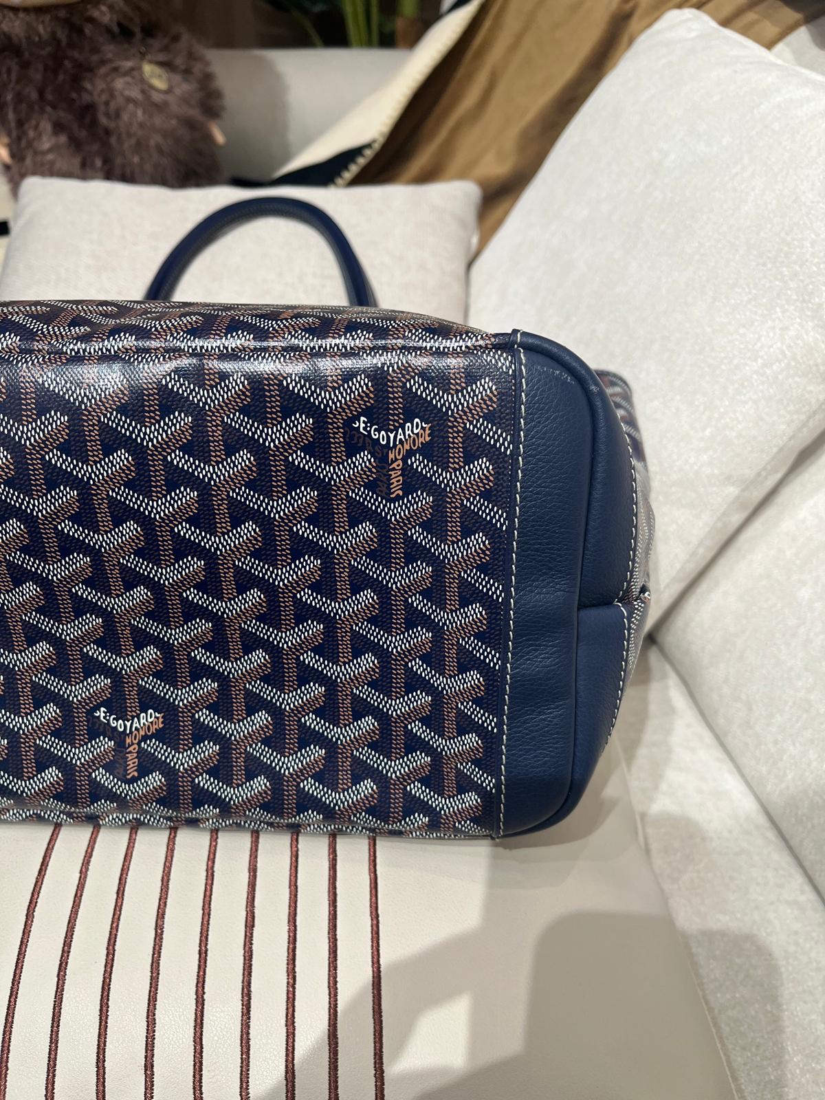 Goyard Artois MM Navy 100%Authentic, 95%New ✅Dust bag