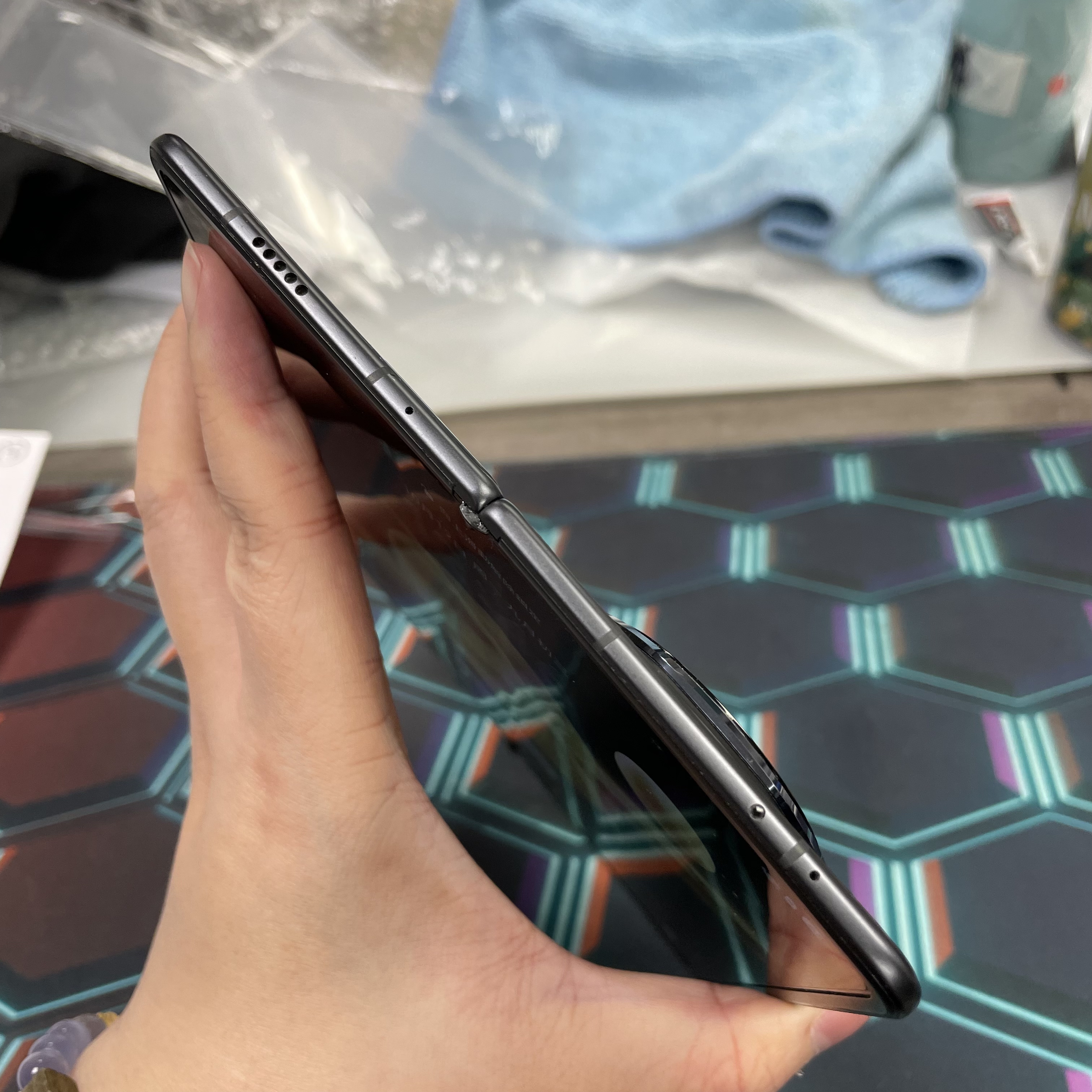 *8211 Honor Magic V3 勁靚機 12+512GB 黑色 black
