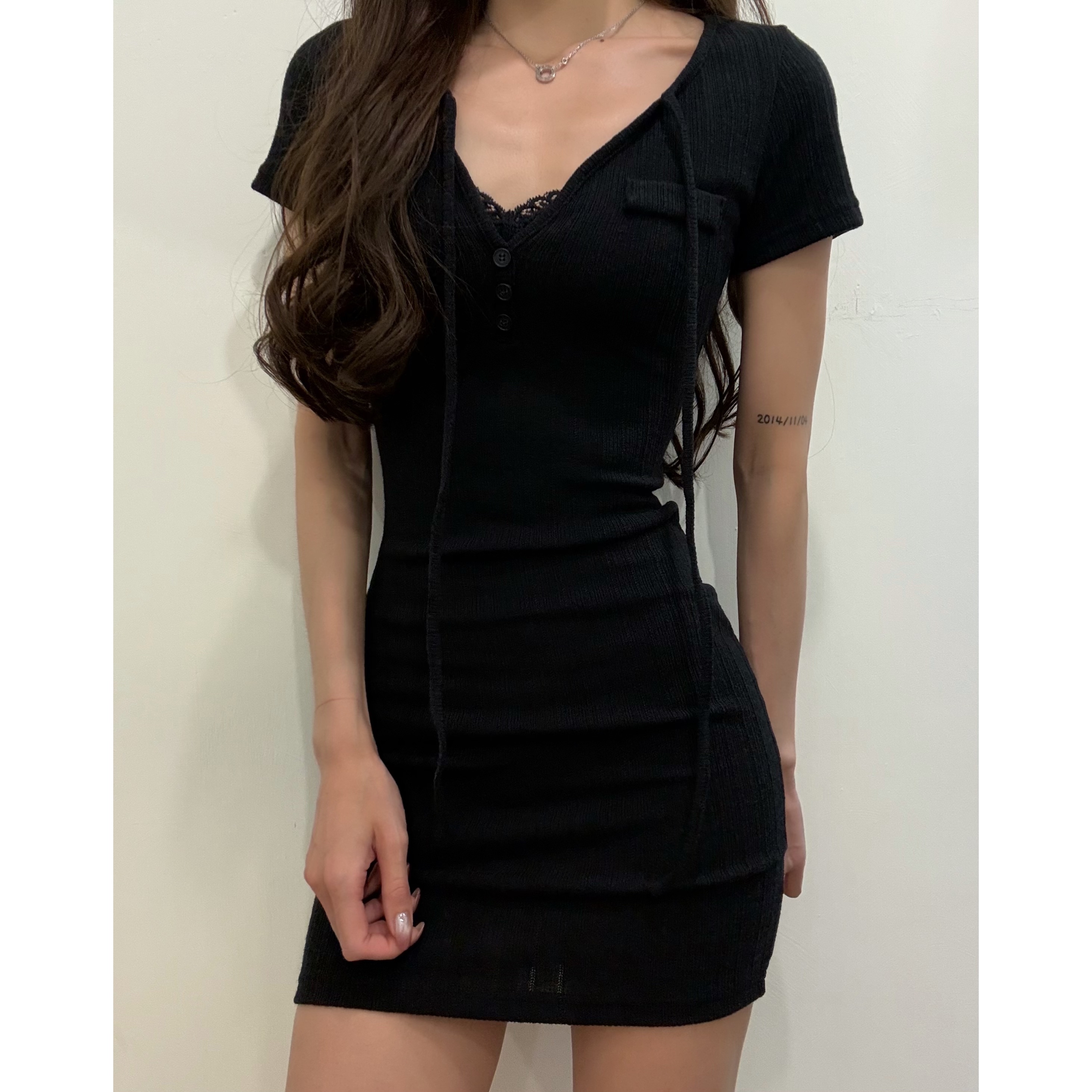 新品價6月6截單🤍2606H《BUTTON RIBBED KNIT OPS》