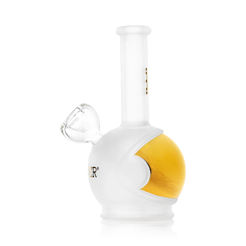 Space Fleet Bong | HEMPER