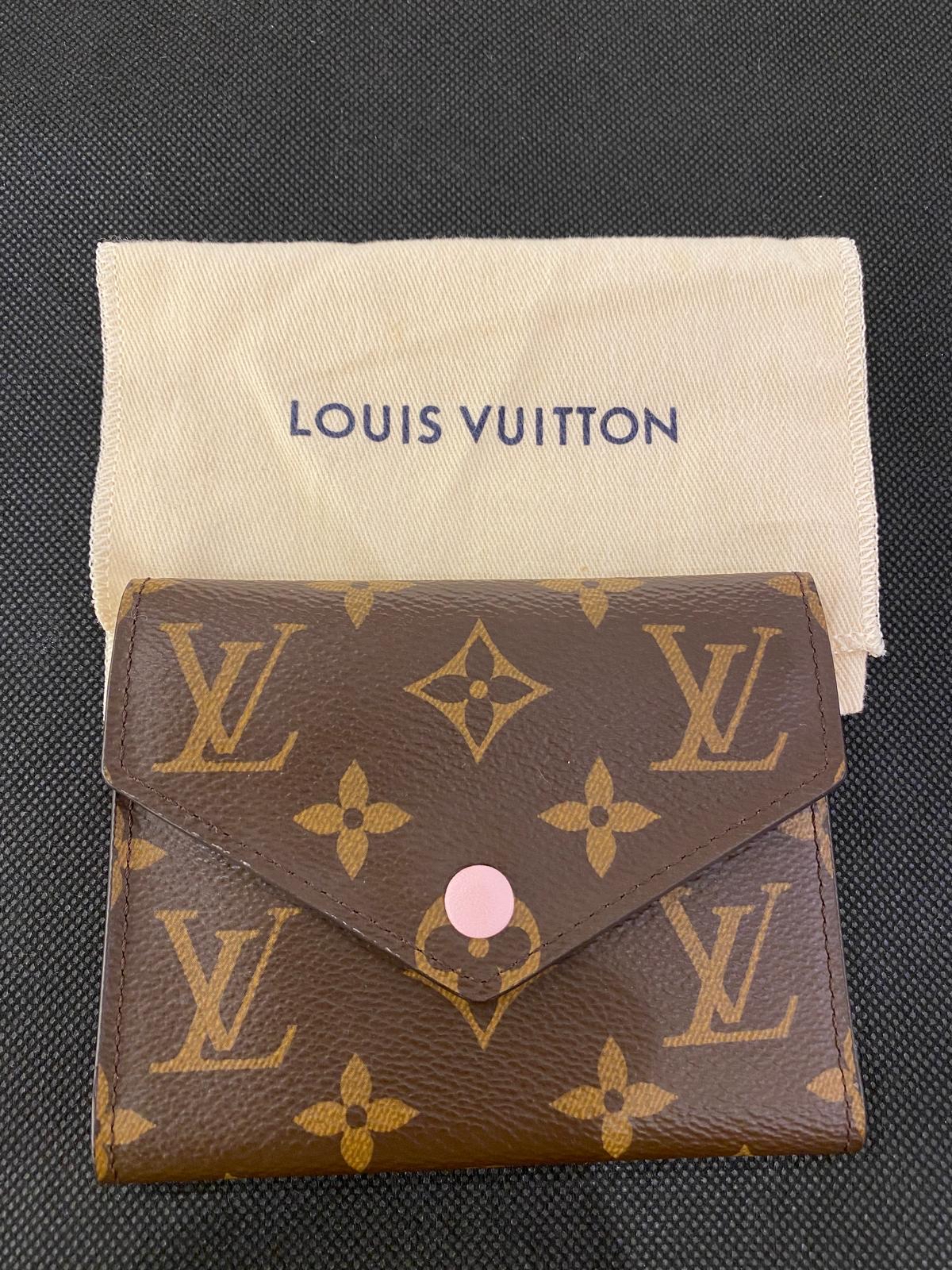 Louis Vuitton Victorine Monogram