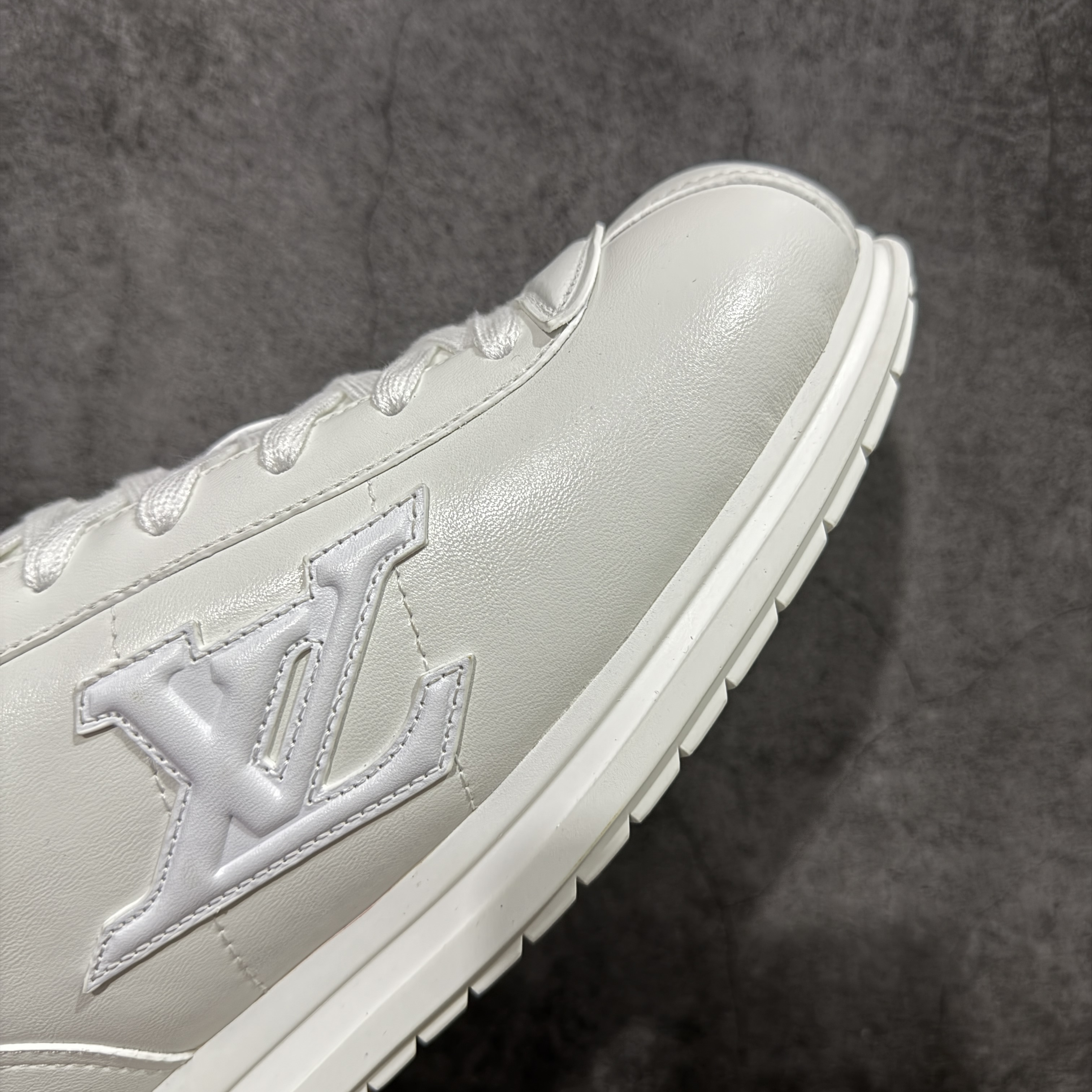 Louis Vuitton LV Buttersoft