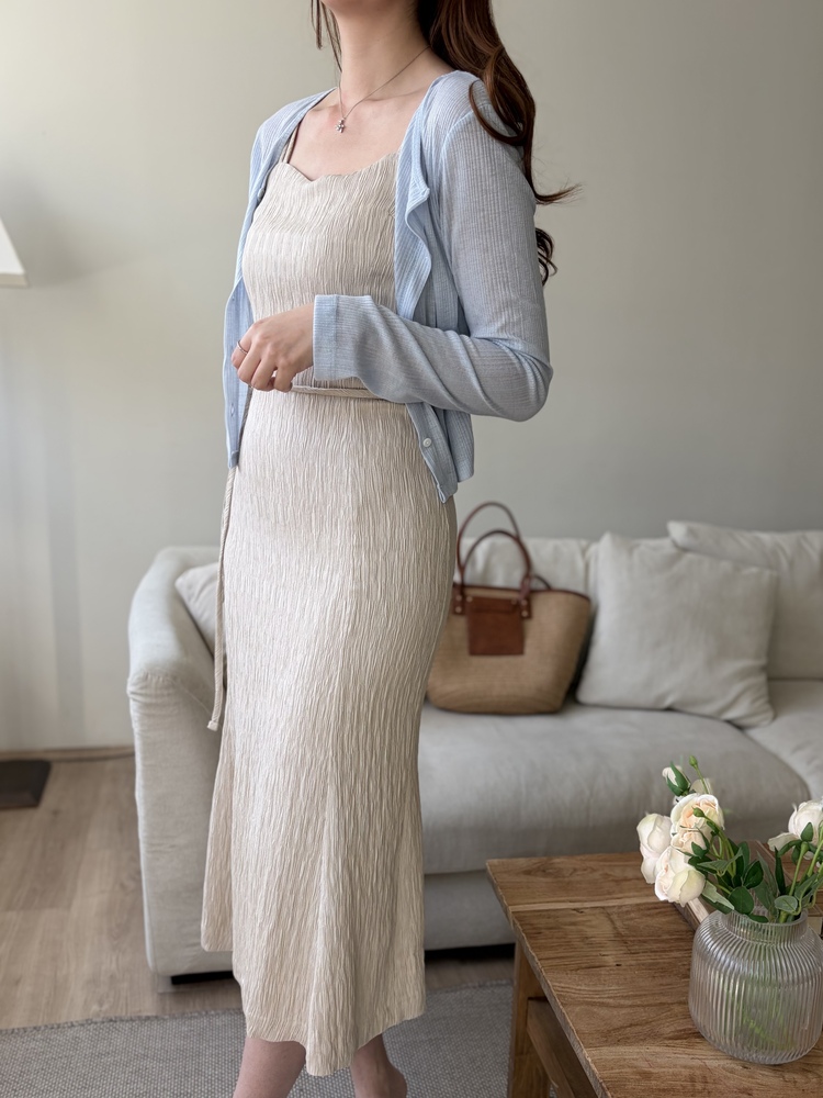 Airy Pastel Cropped Cardigan (Blue)