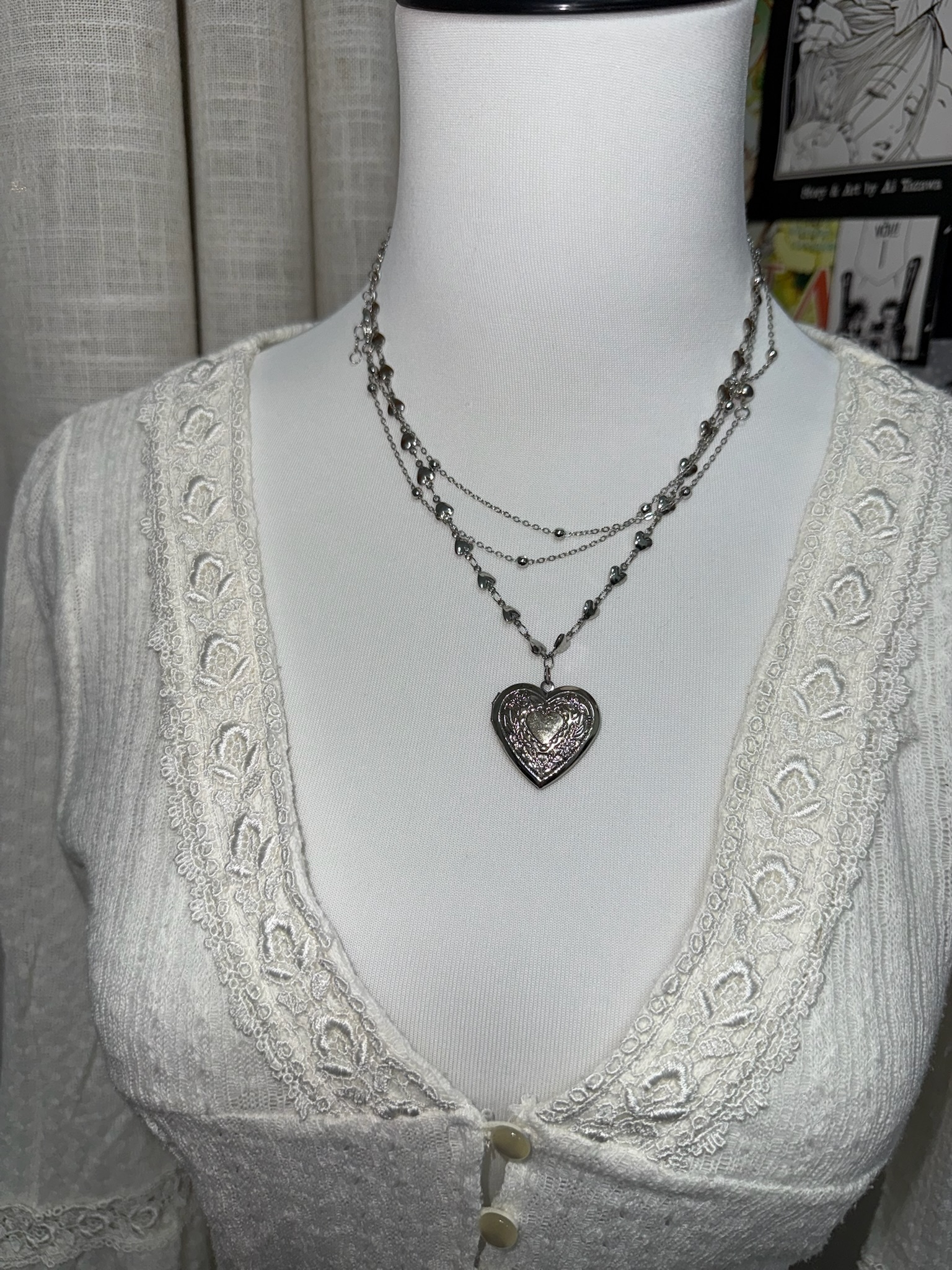 White Lace Cropped Outerwear