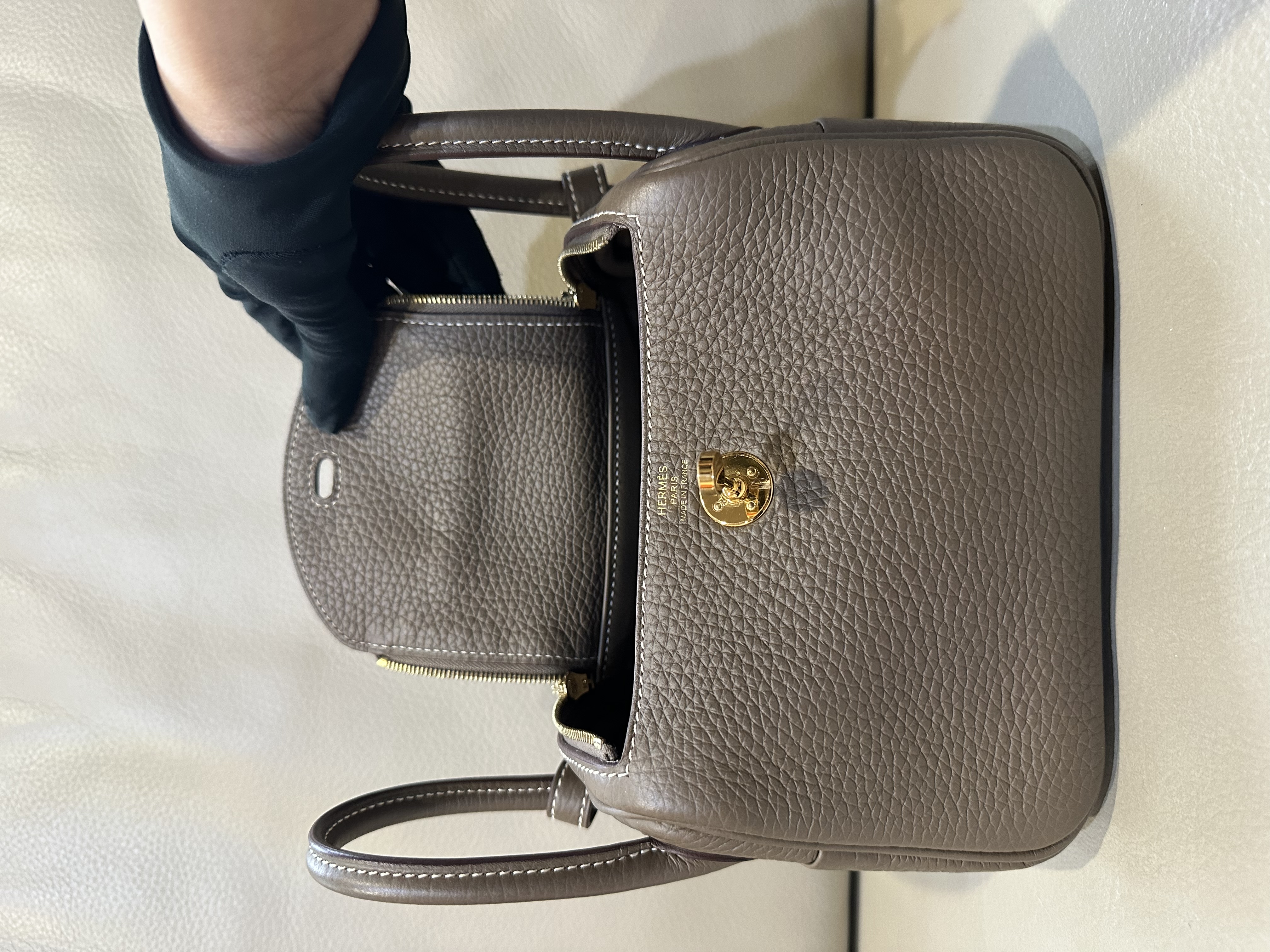 Pre-owned Hermès Mini Lindy bag Stamp B / Product Code: 26040510