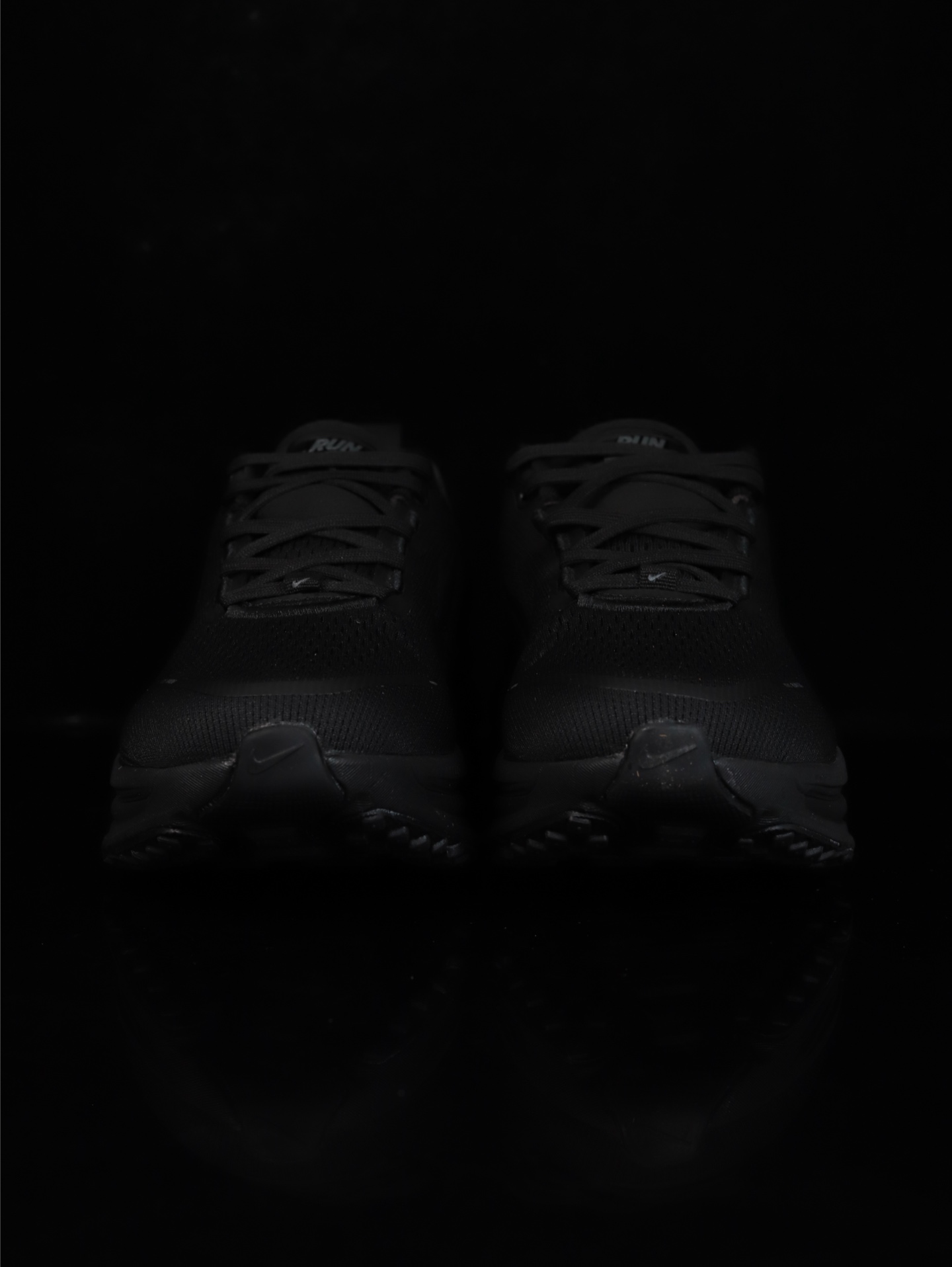 Nike Vomero 18 HM6803-005