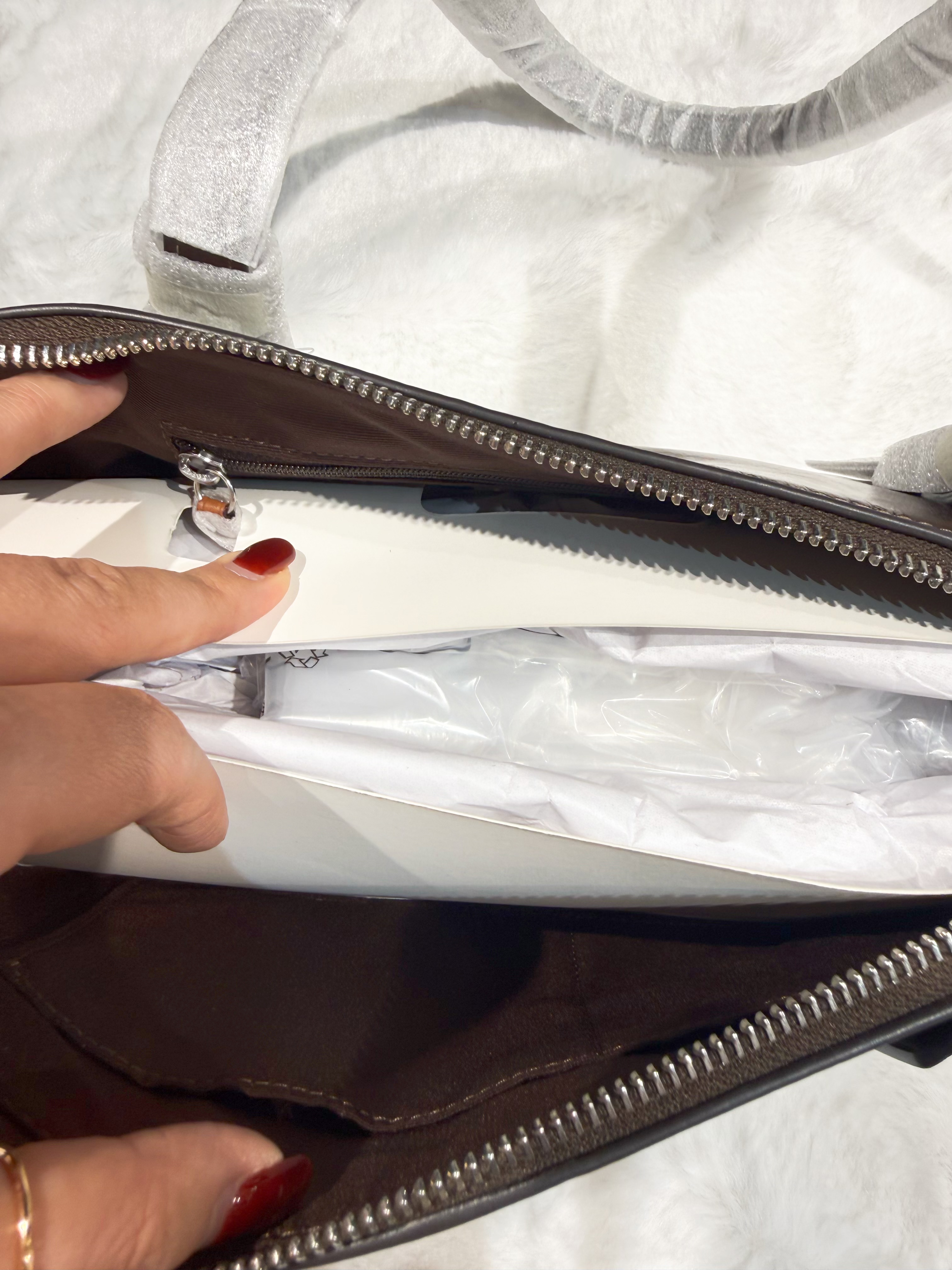 Coach Asher shoulder bag maple