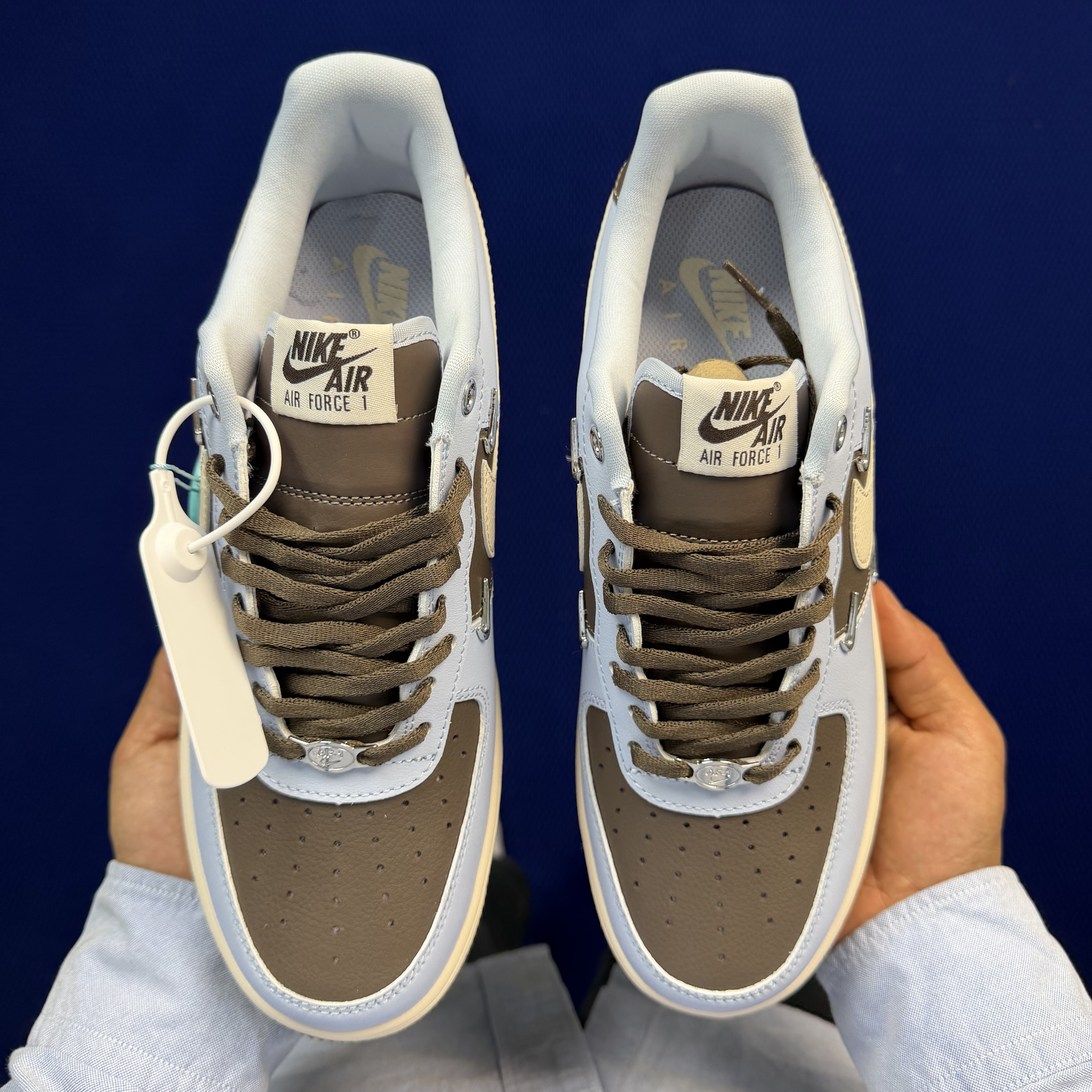 Nike Air Force 1 '07 LX IV4089-011 