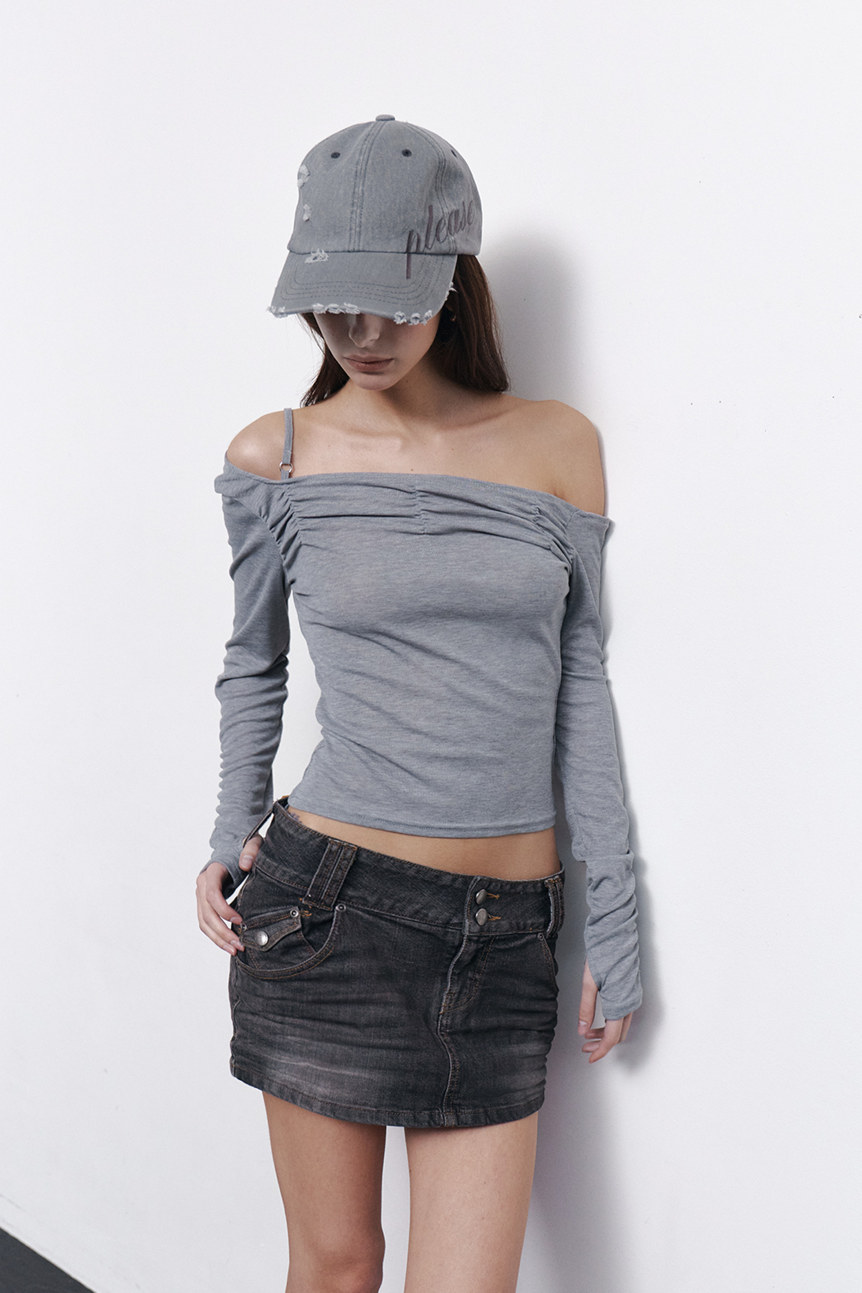 pleaseNOFOLLOW - Halo Unbal Shirring Long Sleeve Top (Melange Grey)