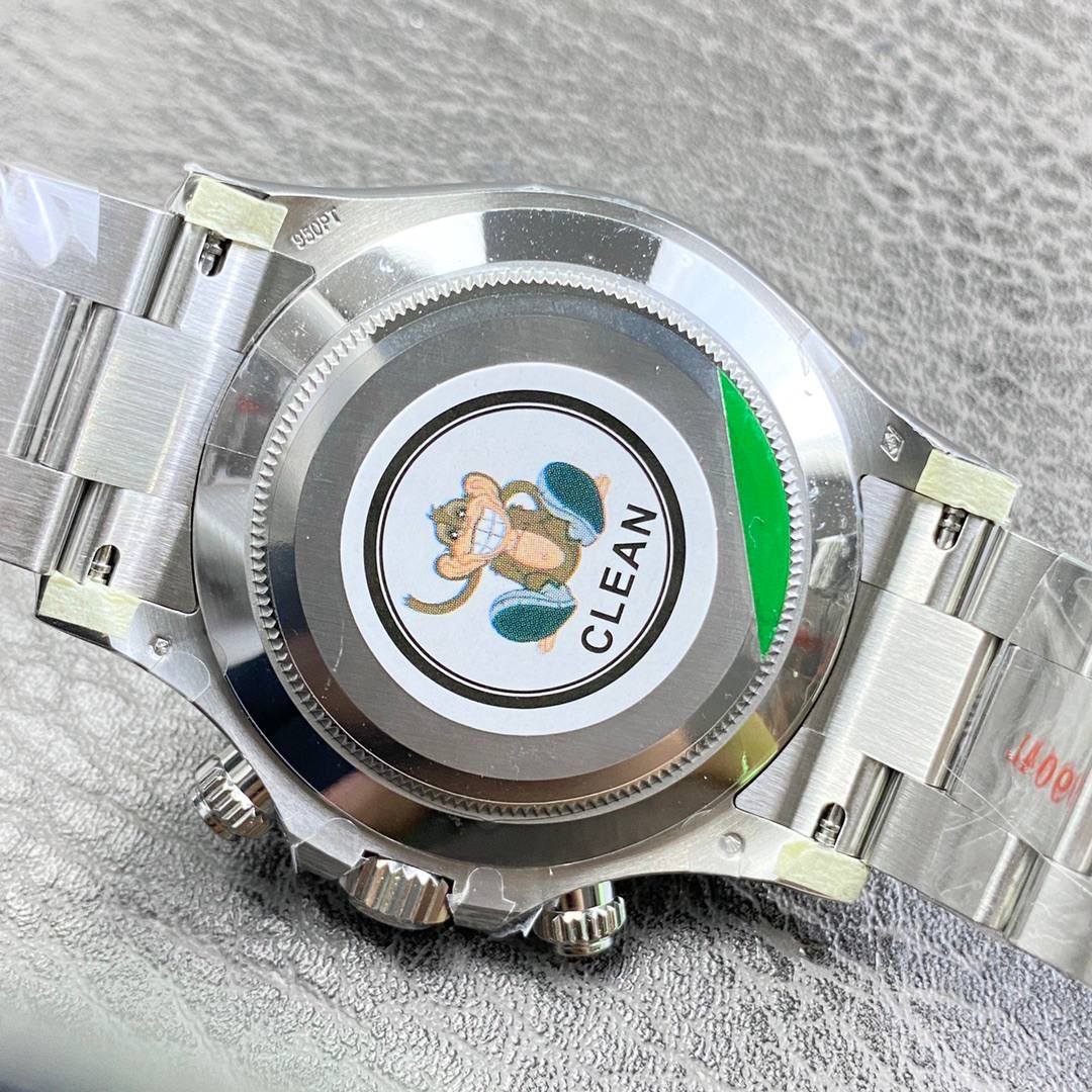 C厂！劳力士迪通拿系列，冰蓝迪！莫桑钻刻度，搭载丹东厂的4130机芯，40mm直径，12.2厚度！