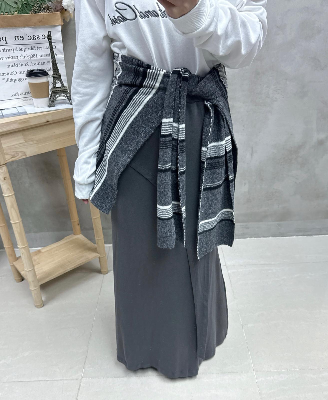 G12 銀圈假兩件刺繡Top