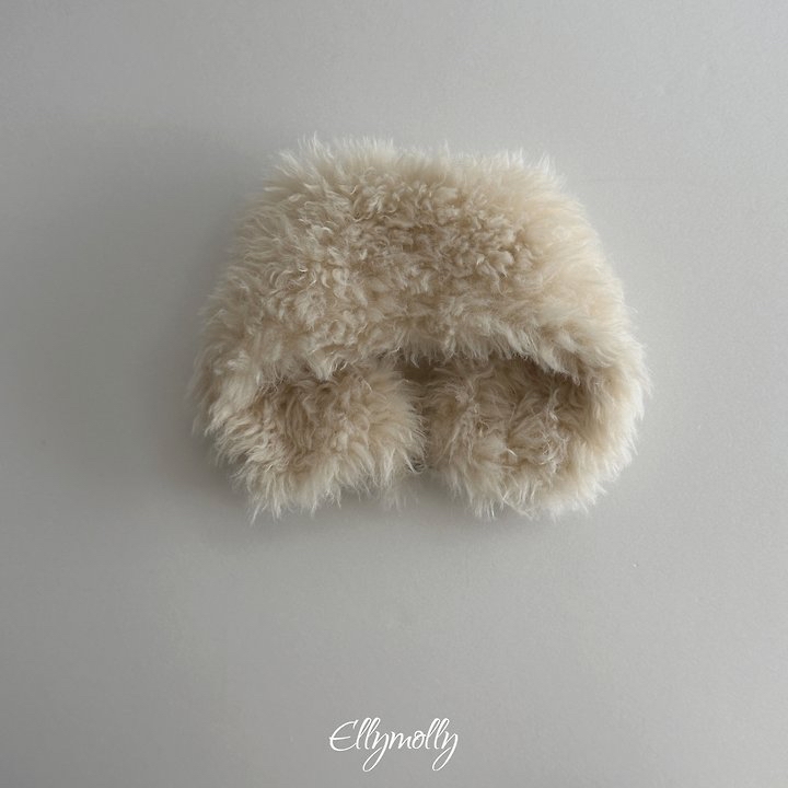 Ellymolly | Perkara (ACC)