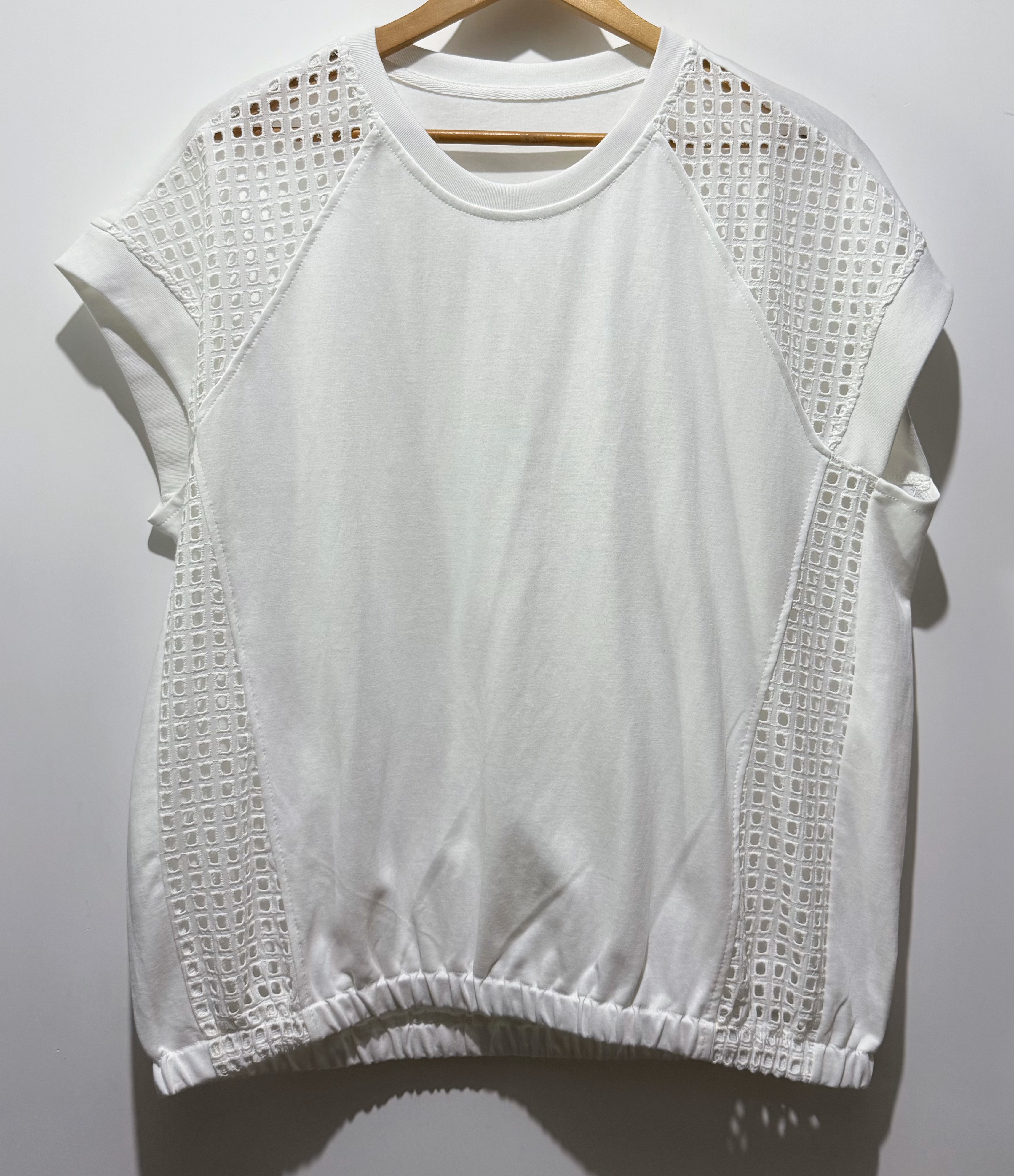 #2080 透氣鏤空Top 🔆