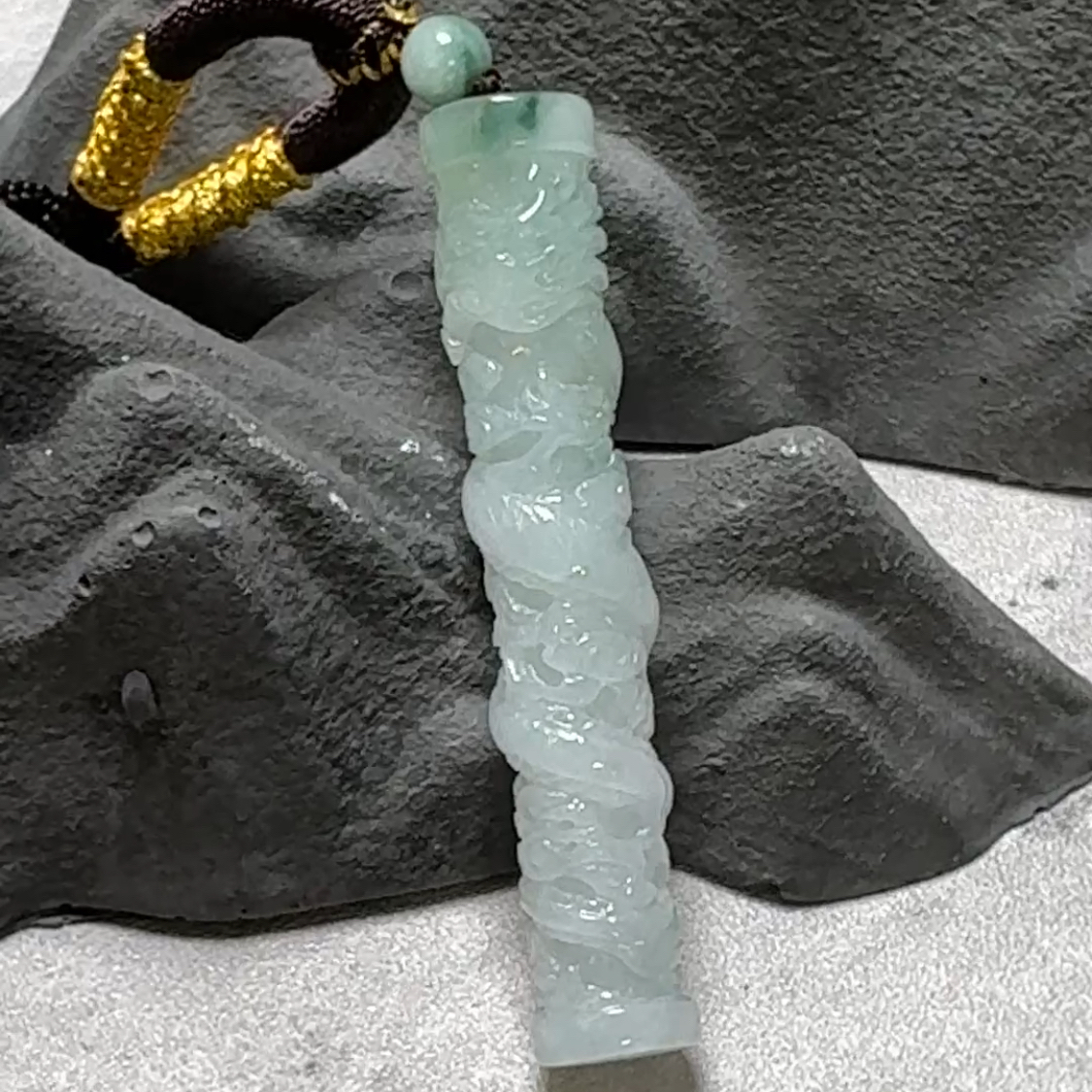 翡翠白玉飄花龍柱玉吊墜