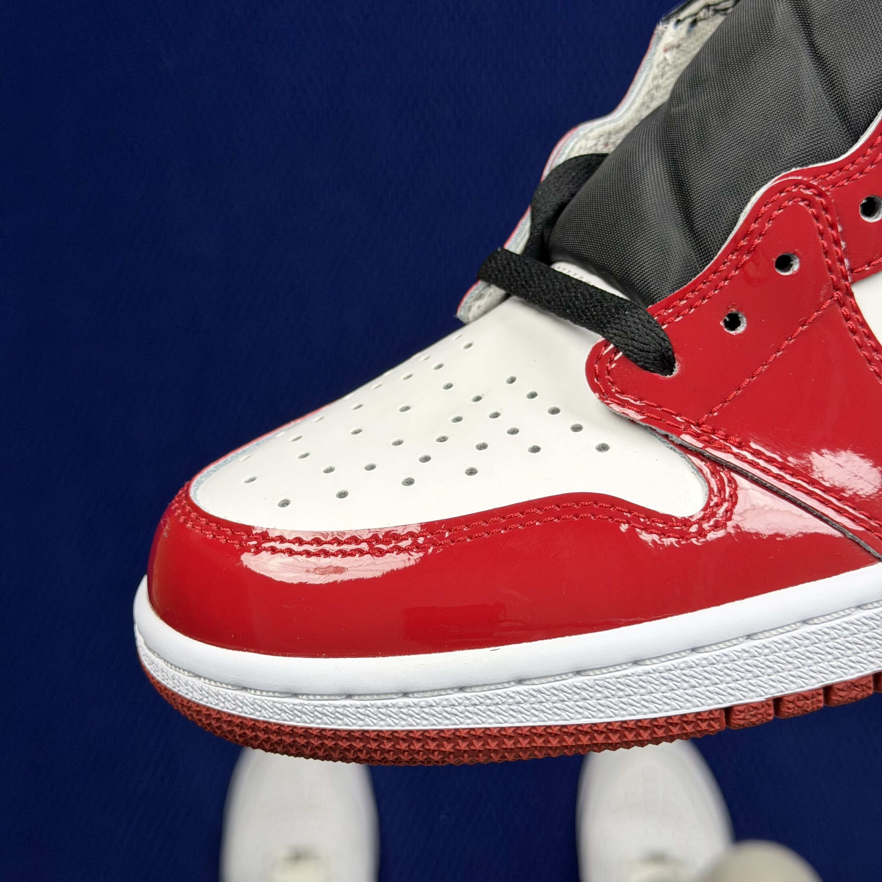 Air Jordan 1 Retro High OG 'Fearless' CK5666-100