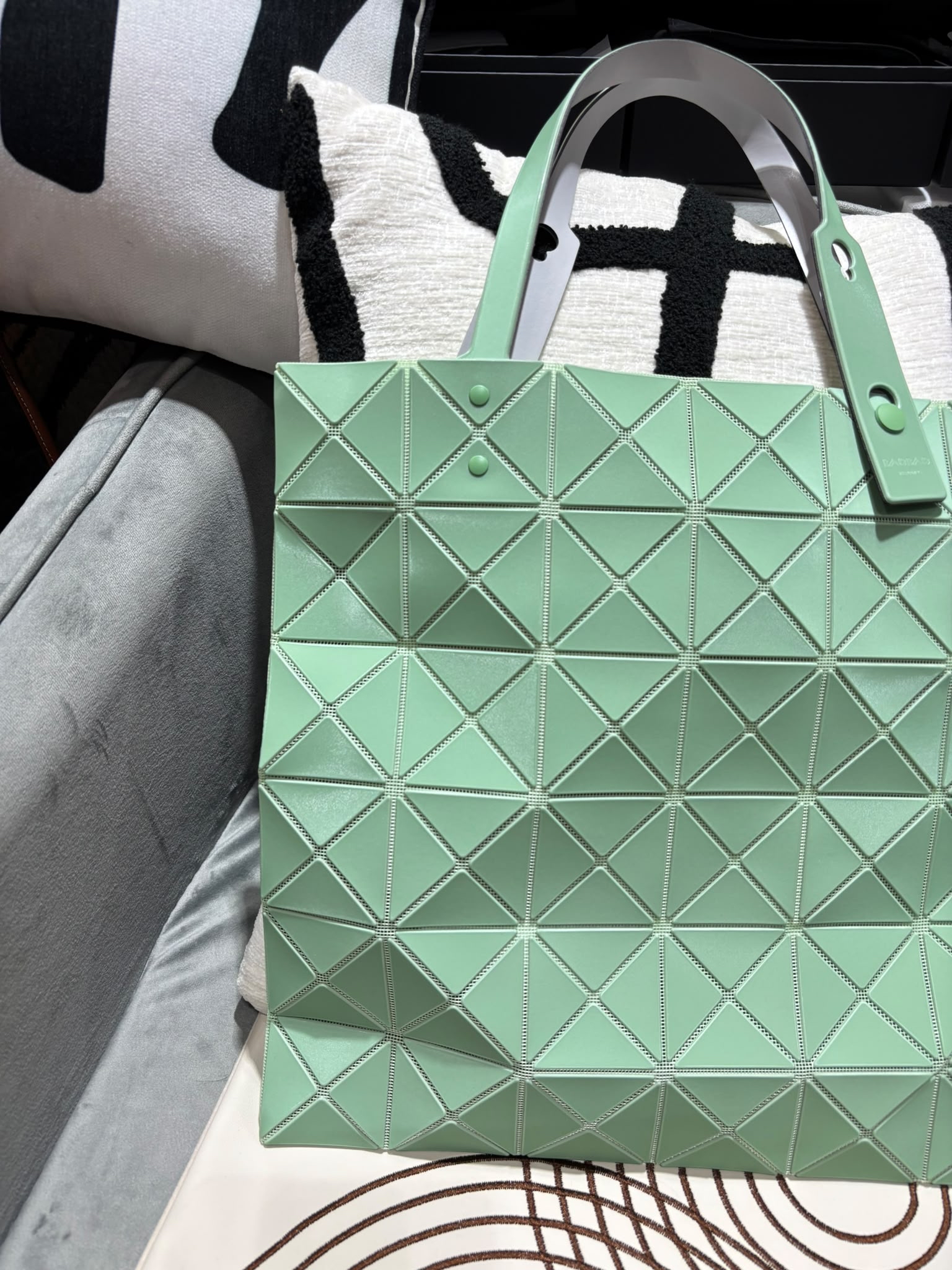Issey Miyake Bao Bao Tote Bag 100%Authentic, 99%New ✅Dust bag