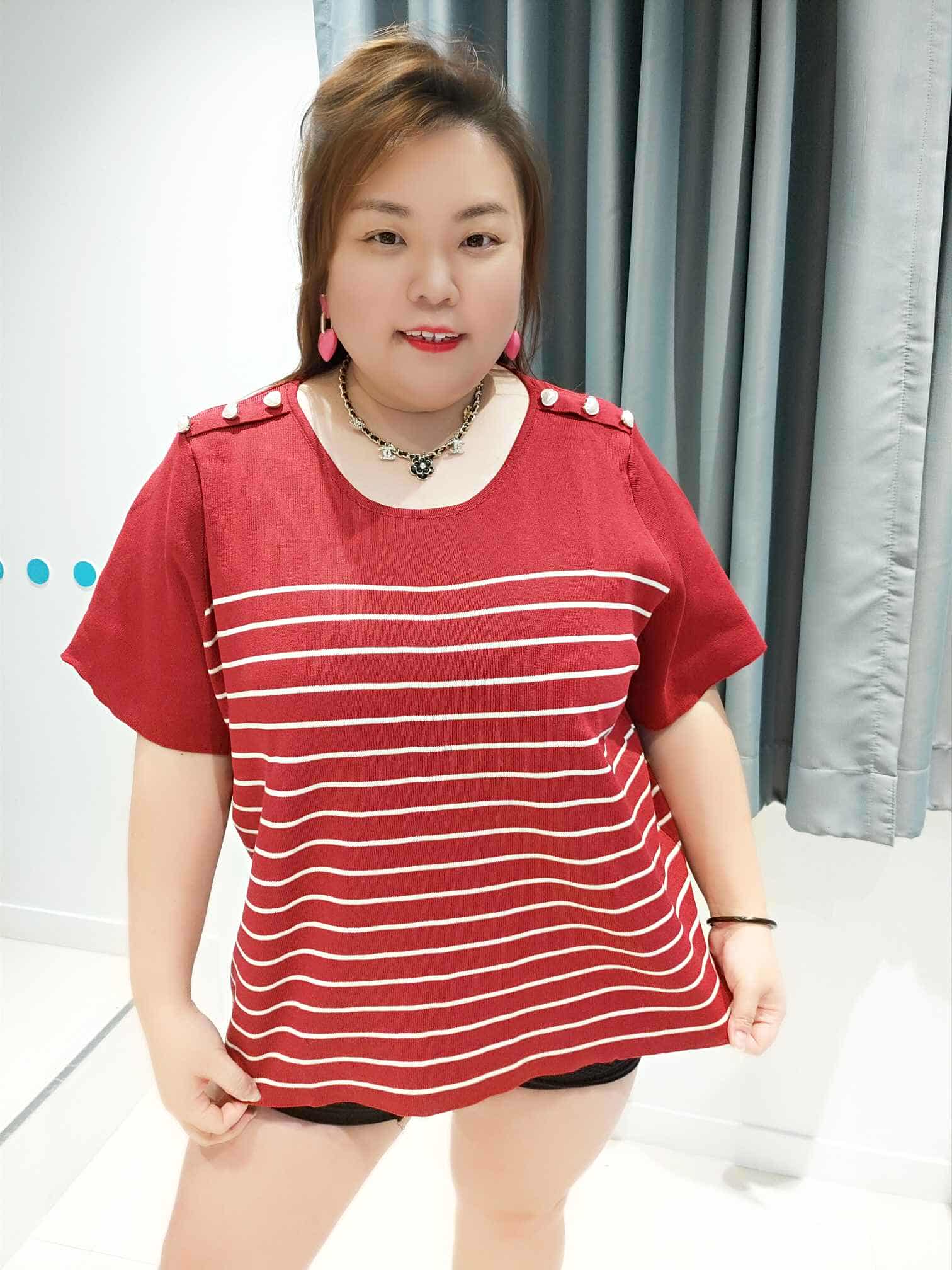 DSF07 肩珍珠钮设计针织上衣