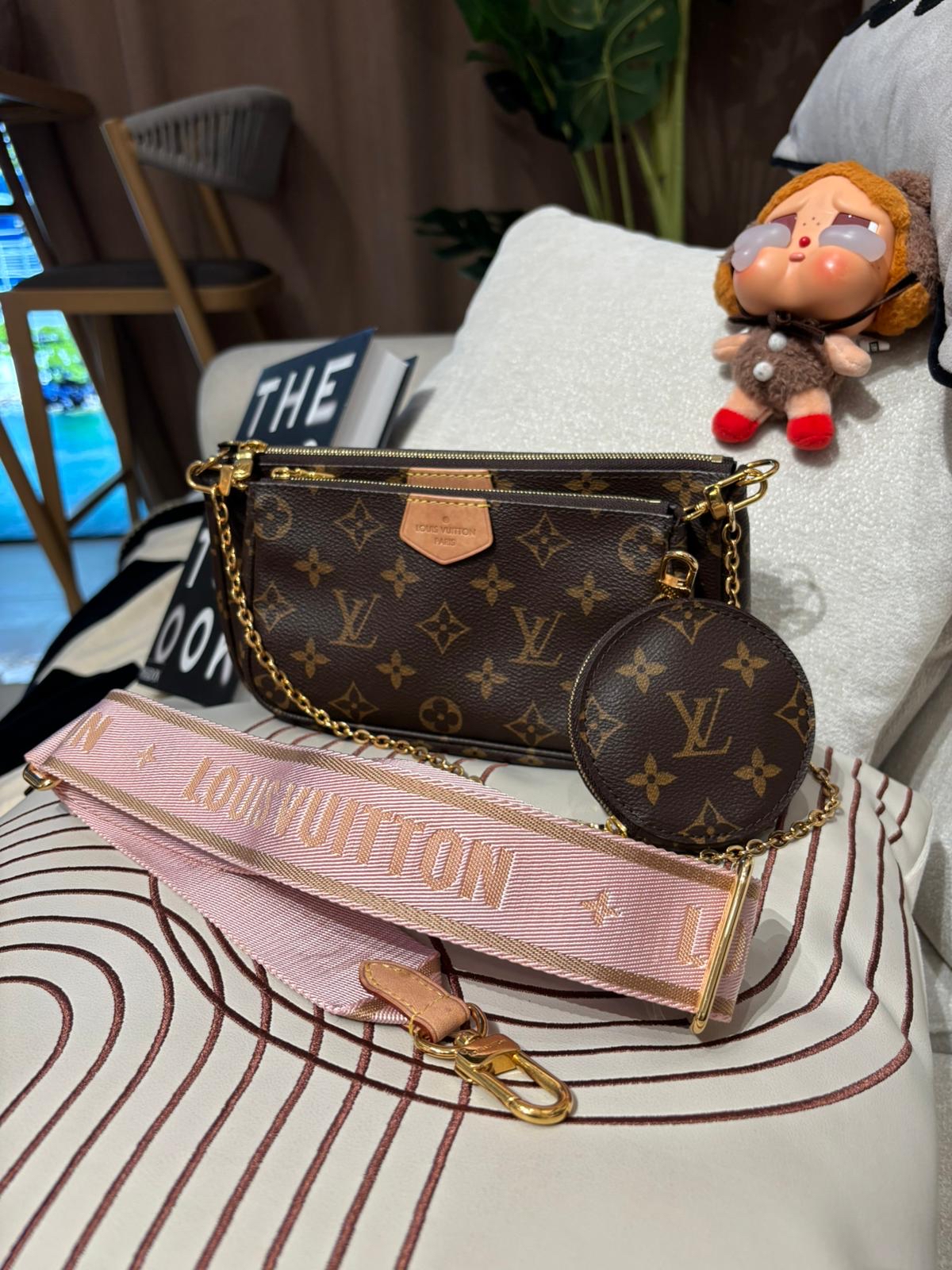 Lv Multi Pochette Accessoires 5合1 100%Authentic ,95%new ✅dust bag