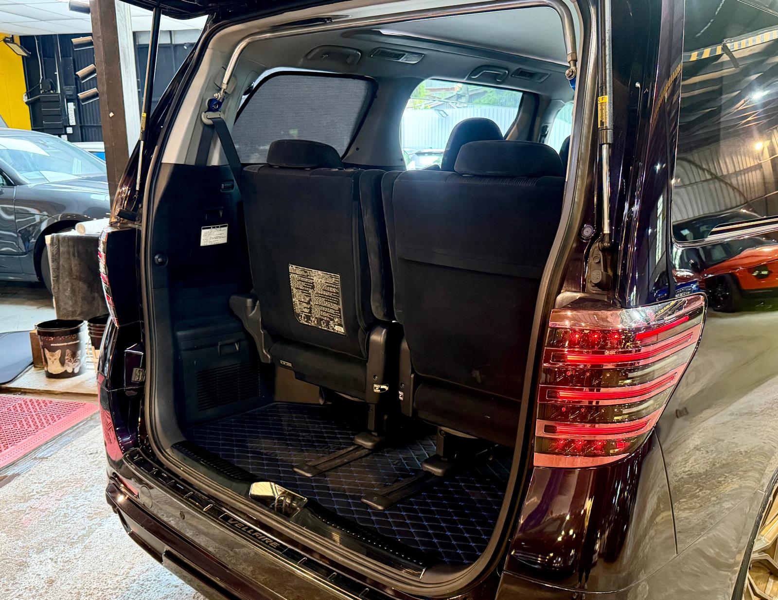 Toyota Vellfire 2.4 Modellista 2005