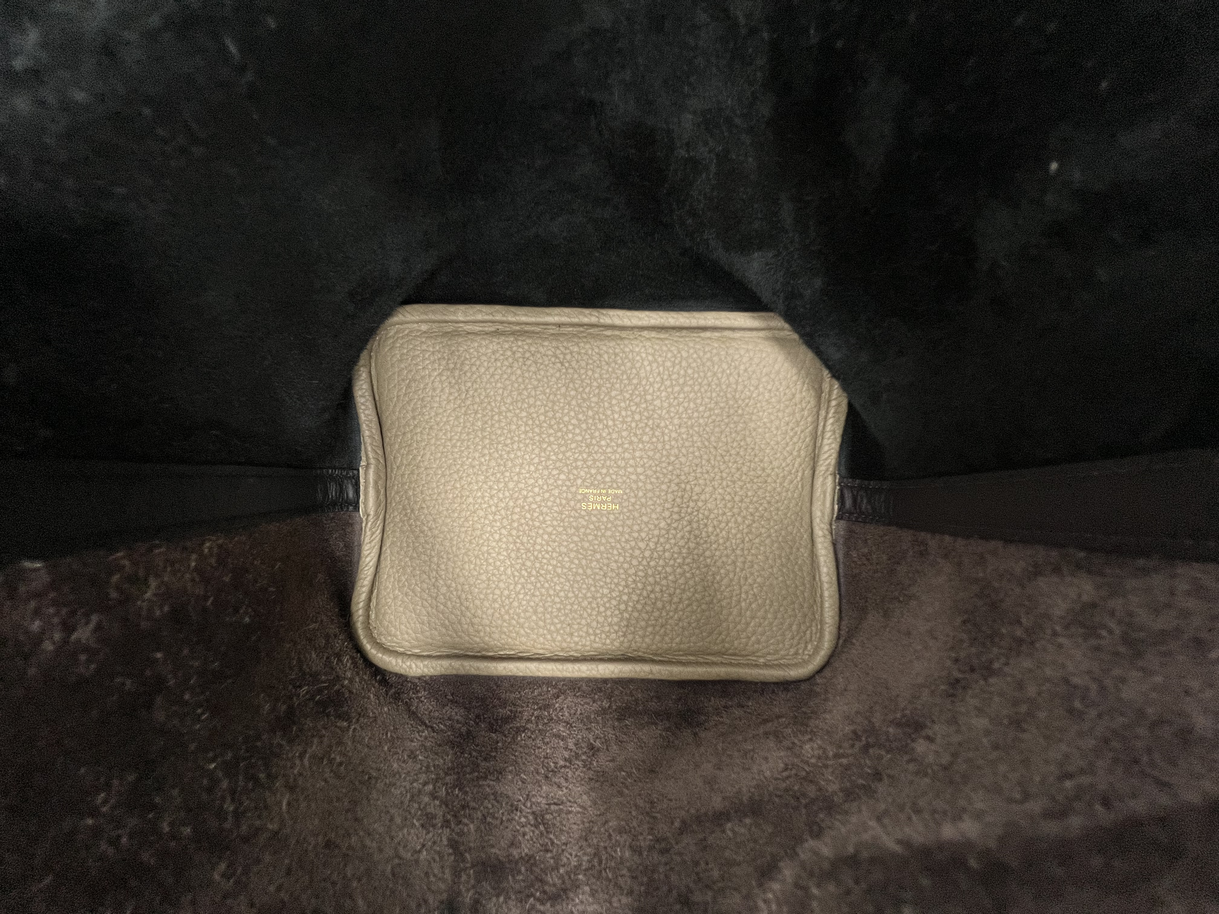 Pre-Owned HERMÉS P18 Stamp B / Product Code: 26051106