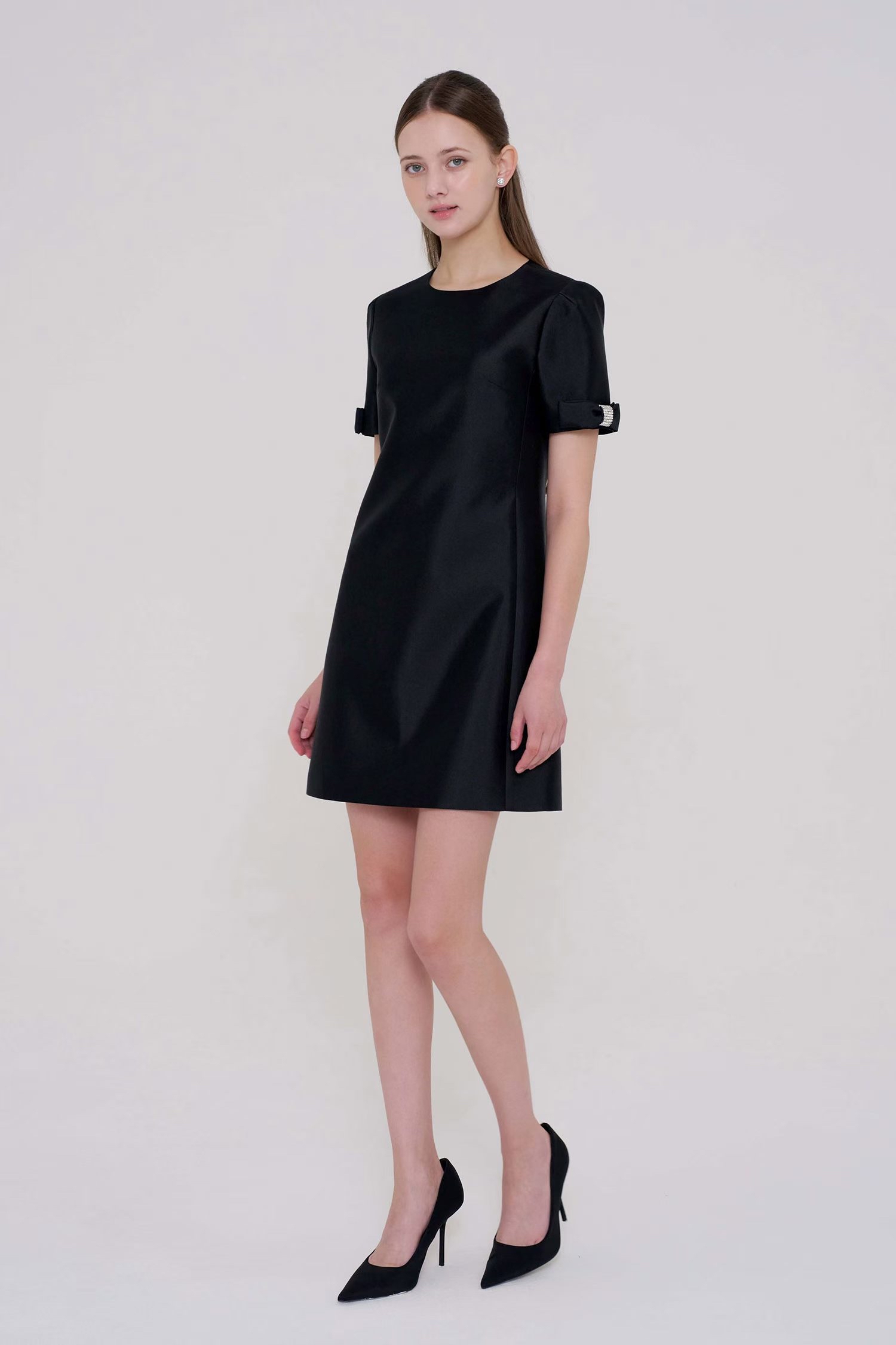 Elegant silky ribbon dress