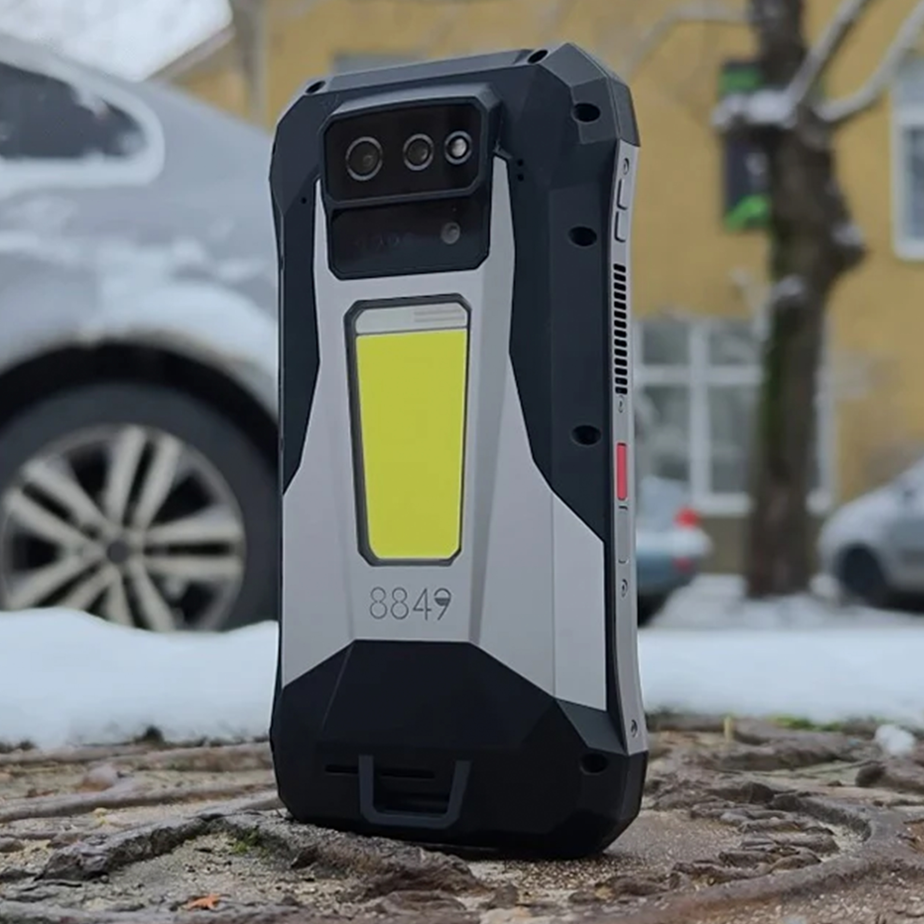 8849 / Unihertz Tank X 5G | 16GB/512GB 6.78吋 120Hz 17600mAh 1080P DLP投影儀 露營燈 警示燈 夜視 WiFi6 雙頻GPS 三防 投影手機 Rugged Phone with Projector