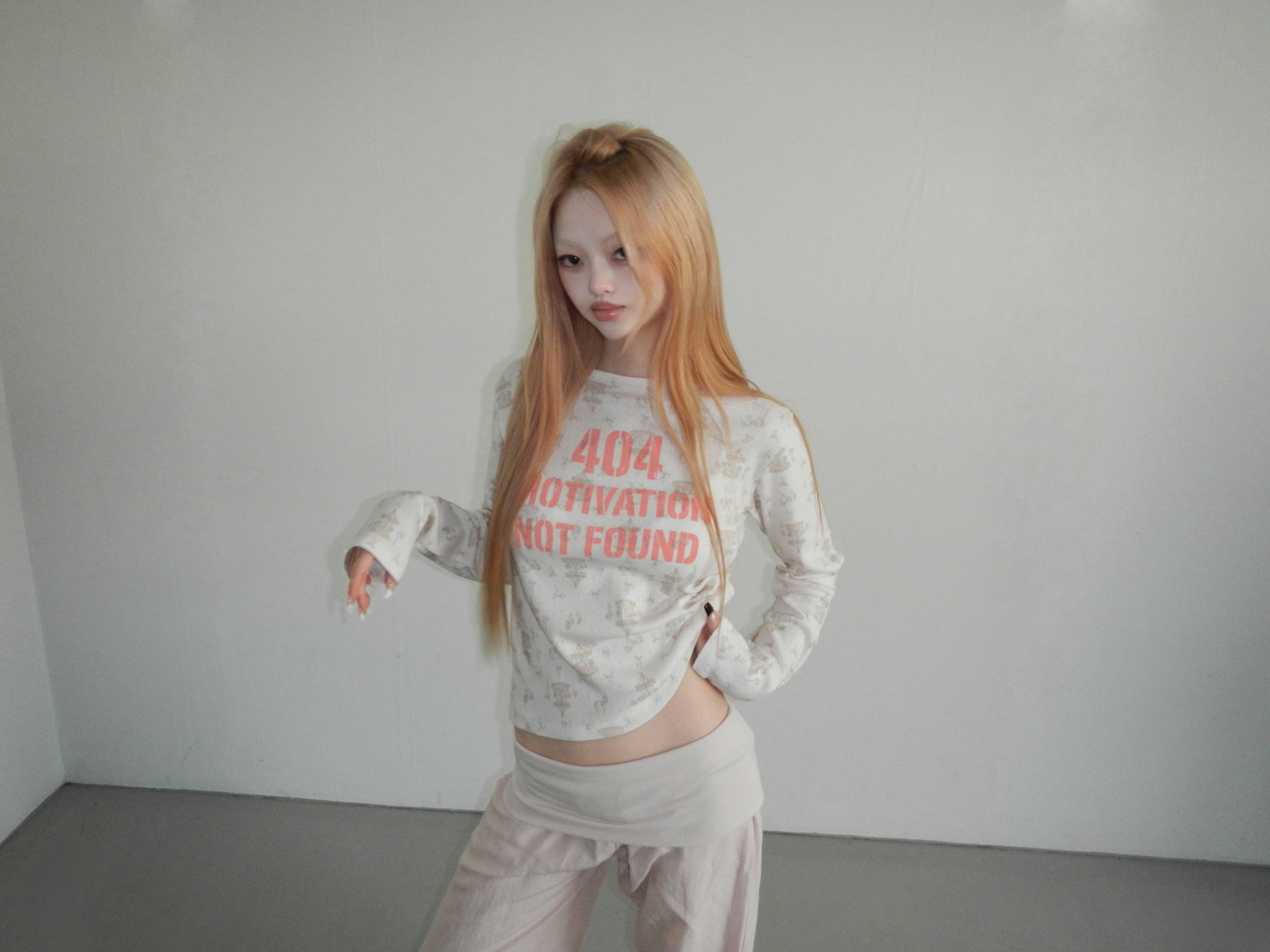 Carousel Graphic Long Sleeve