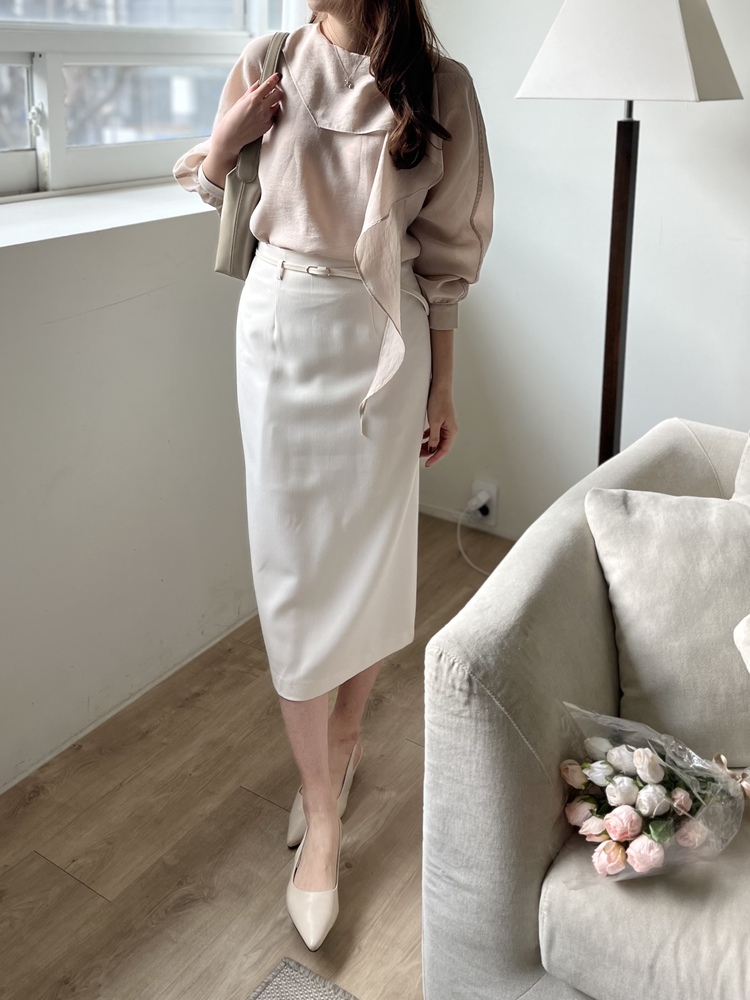 Scarf-Tie Elegance Blouse (Dusty Pink)