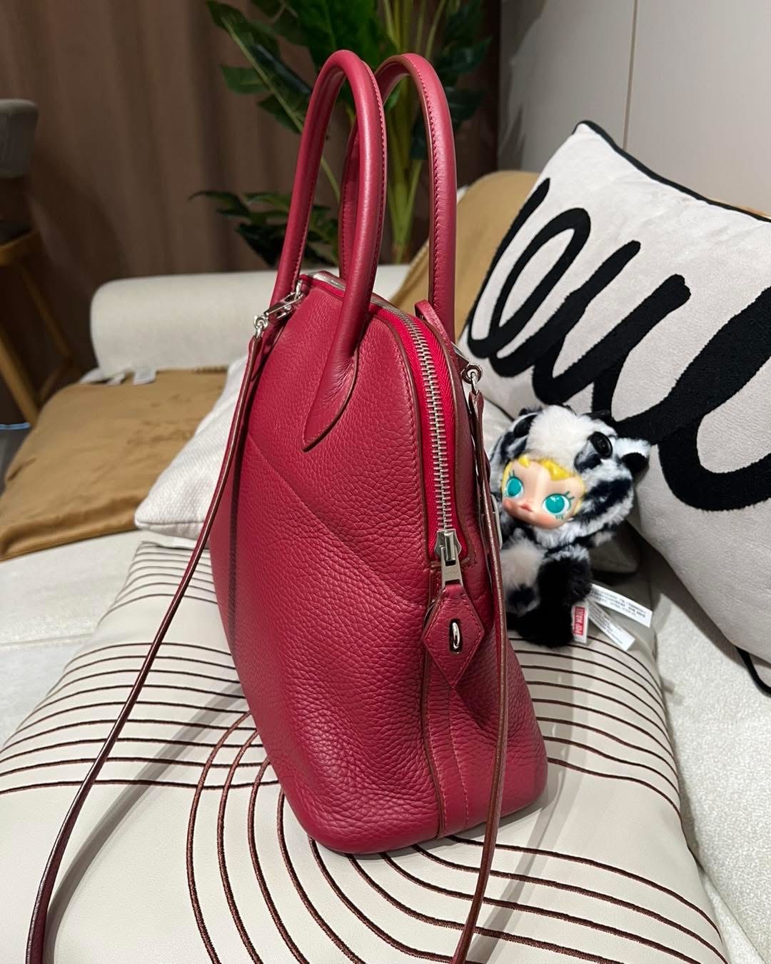 Hermès Bolide 31 STAMP [R]Taurillon Clemence 100%Authentic,90%new ✅收據副本✅塵袋✅肩帶✅鎖及鎖匙