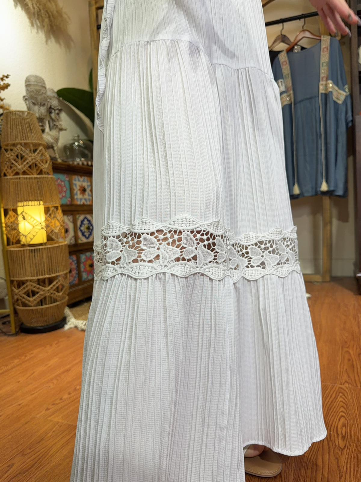 2183 White 3-Layer Broderie Anglaise Skirt Full Rubberband 37"