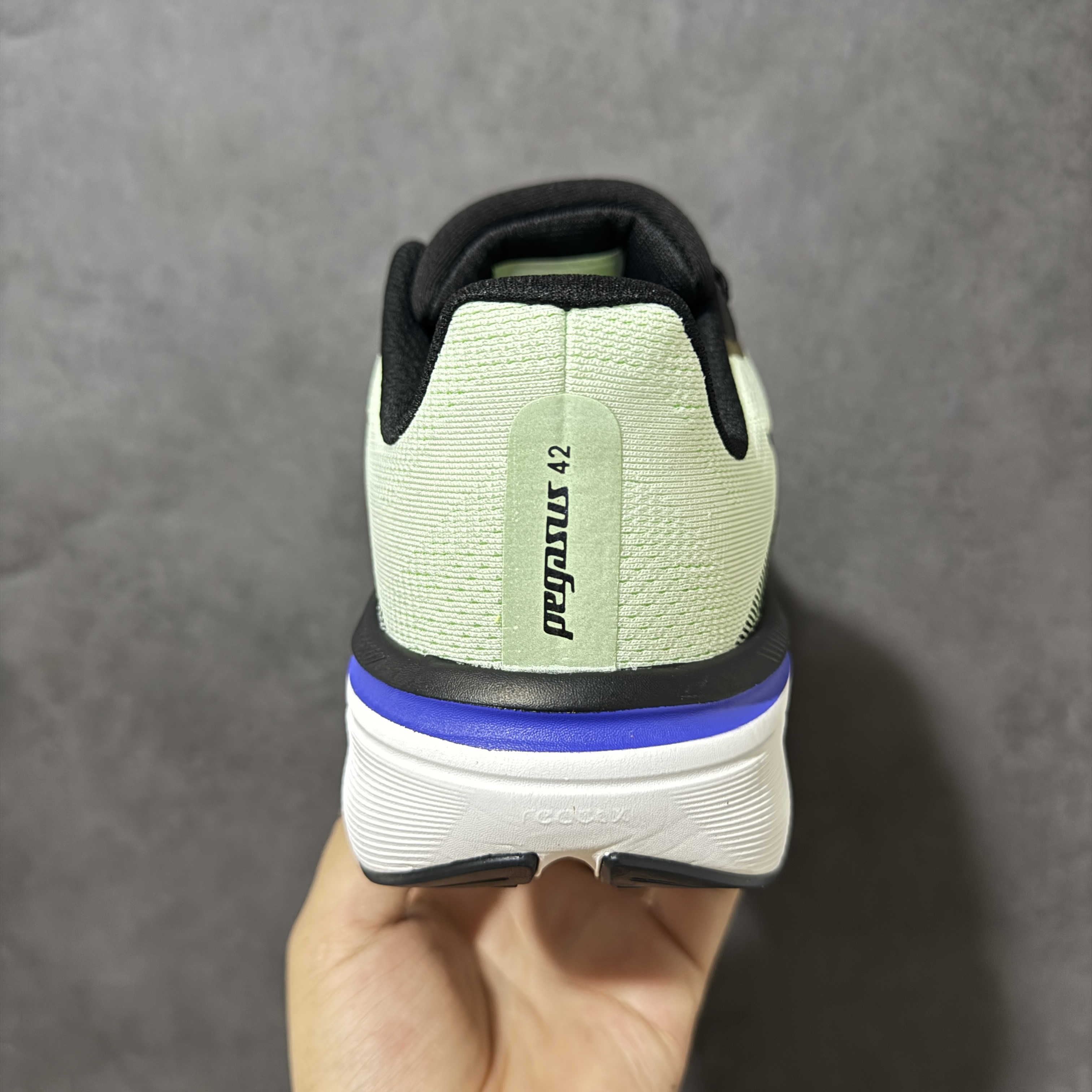 Nike Air Zoom Pegasus 42 IB1873-702