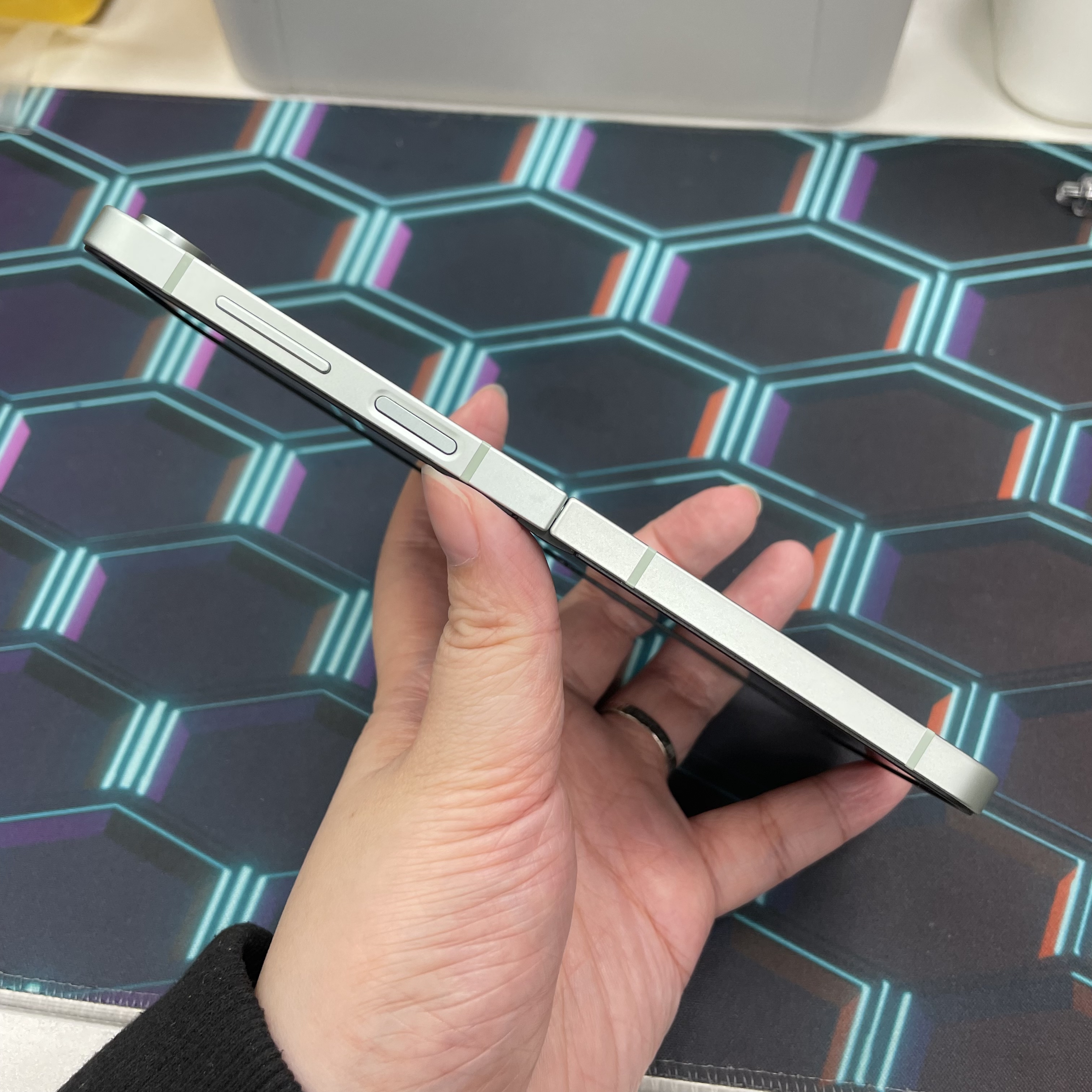 *5977 Galaxy Z Flip 6 勁靚機 12+512GB 綠色 green