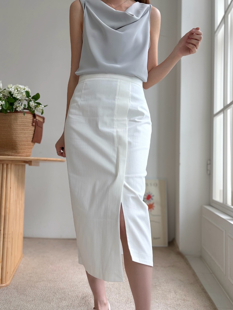 Front Slit Pencil Skirt (White)