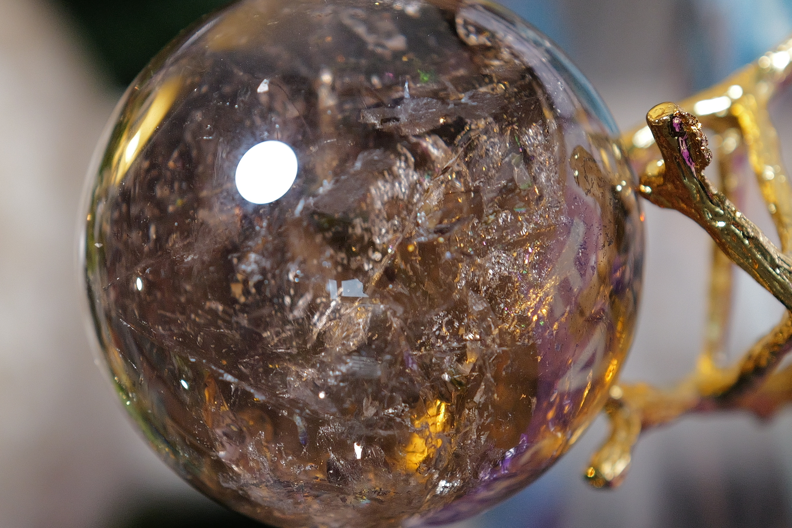  ༒5.6cm茶水晶球༒SQ.0469C18-RB5*6A8
