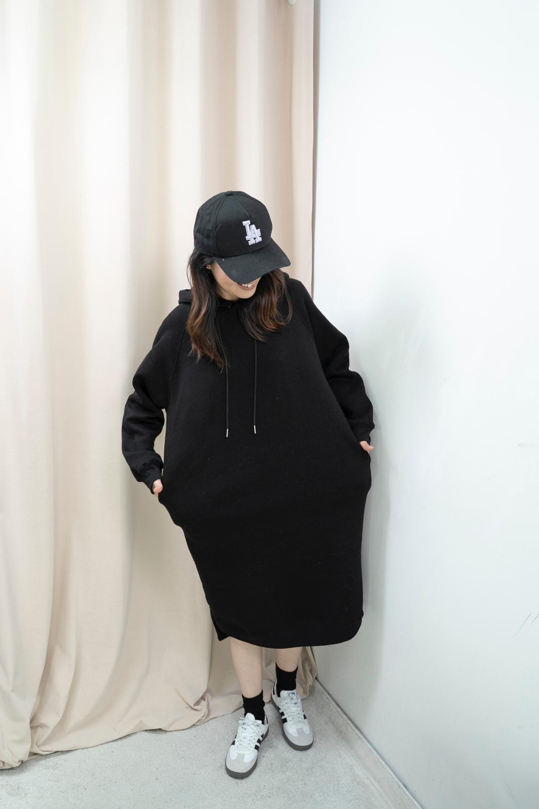 加絨有帽衞衣連身裙（黑色）