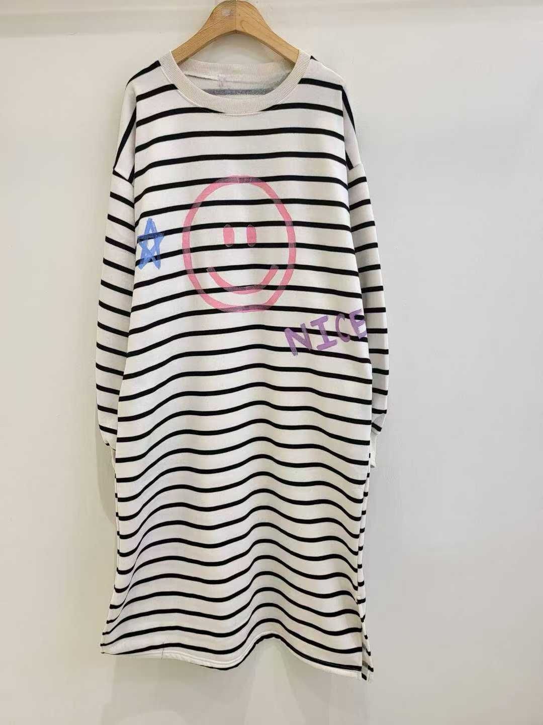 韓國東大門🌸 new design🌸나이스 원피스 OPS​兩邊有口袋 Handpainting